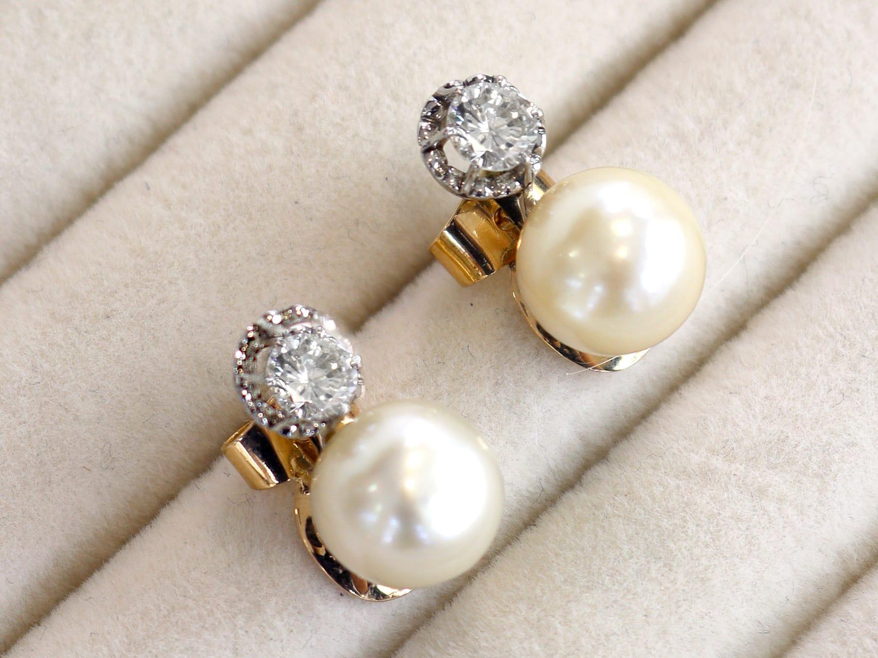 Ohrringe aus Platin mit Zuchtperlen und 1,07 Karat Diamanten im Vintage-Stil, um 1950 (Rundschliff) im Angebot