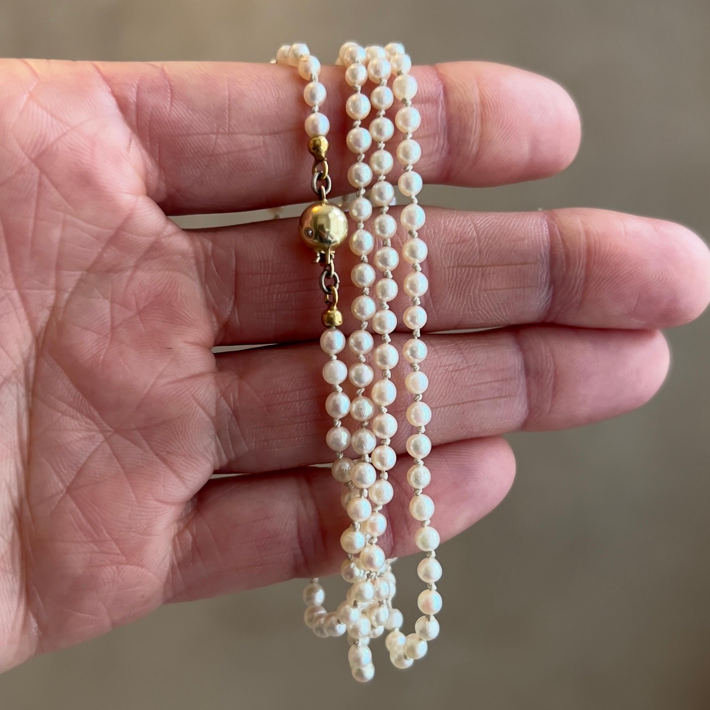 Round Cut Vintage Cultured Pearl and Diamond 14 Karat Gold Necklace For Sale