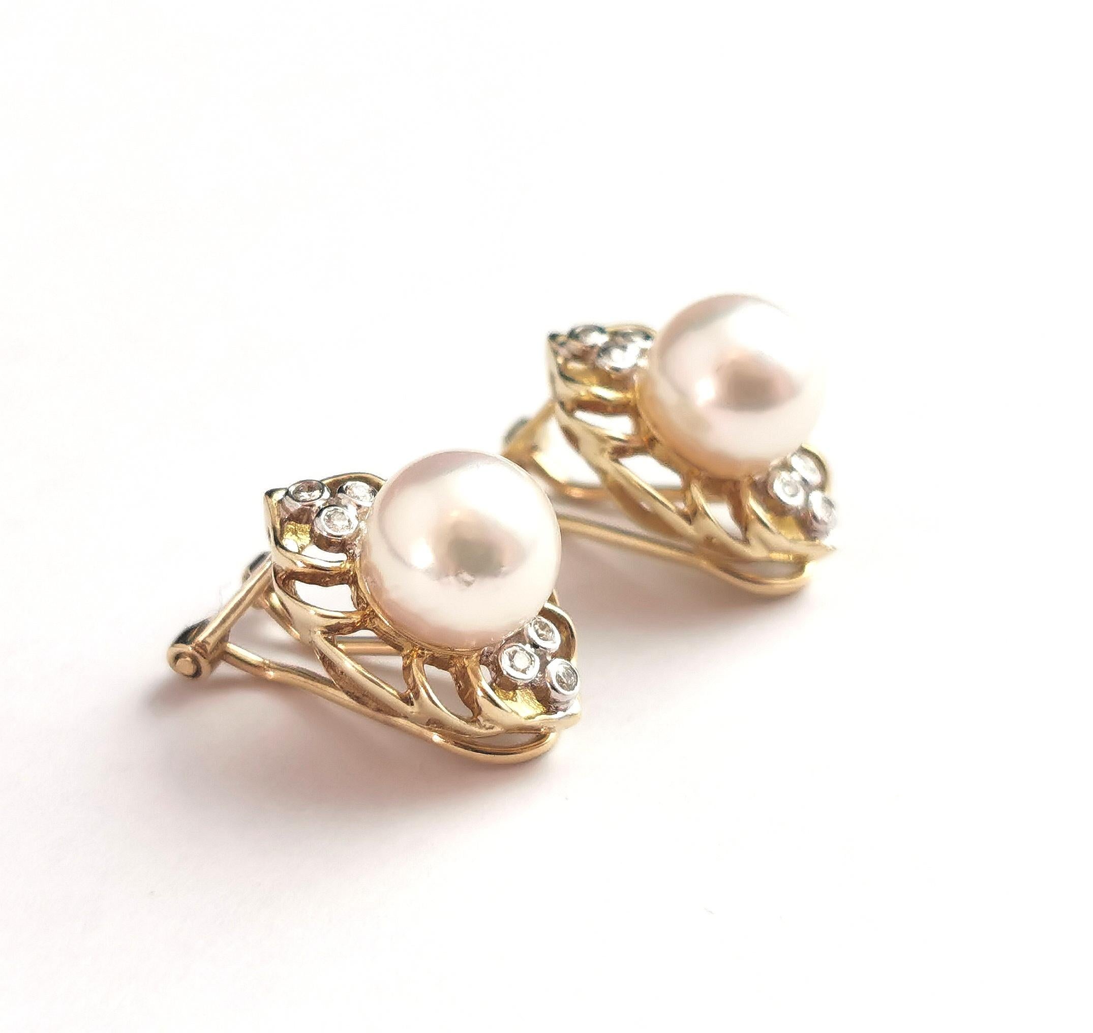 Vintage Cultured Pearl and Diamond Clip Earrings, 9k Yellow Gold For Sale 6