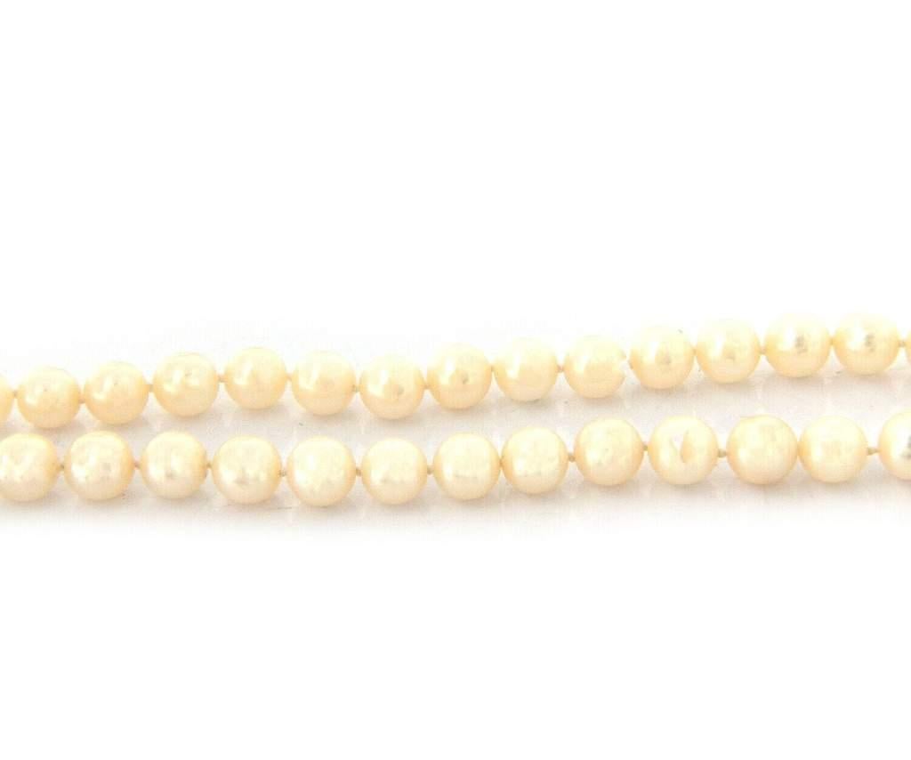 Vintage Cultured Pearl Strand Diamond Clasp Necklace in 14K White Gold In New Condition For Sale In Vienna, VA