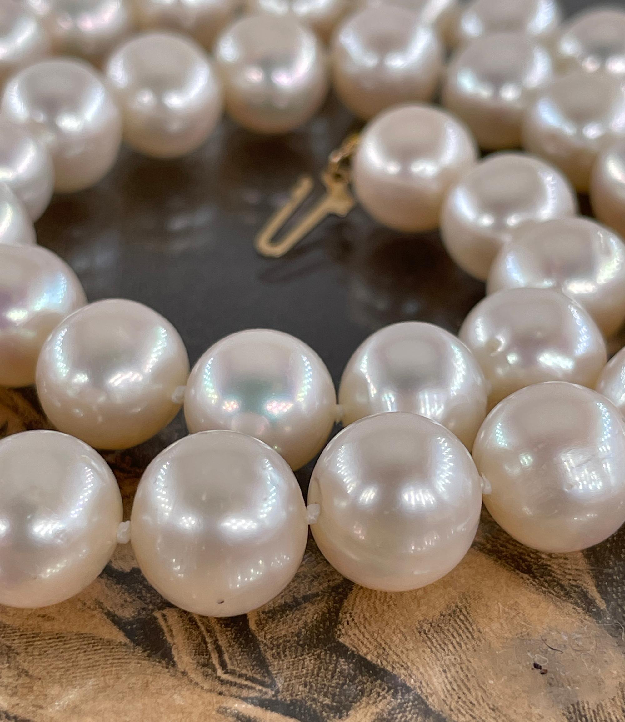 Vintage Cultured White PEARL 9.25-9.50mm Strand 18
