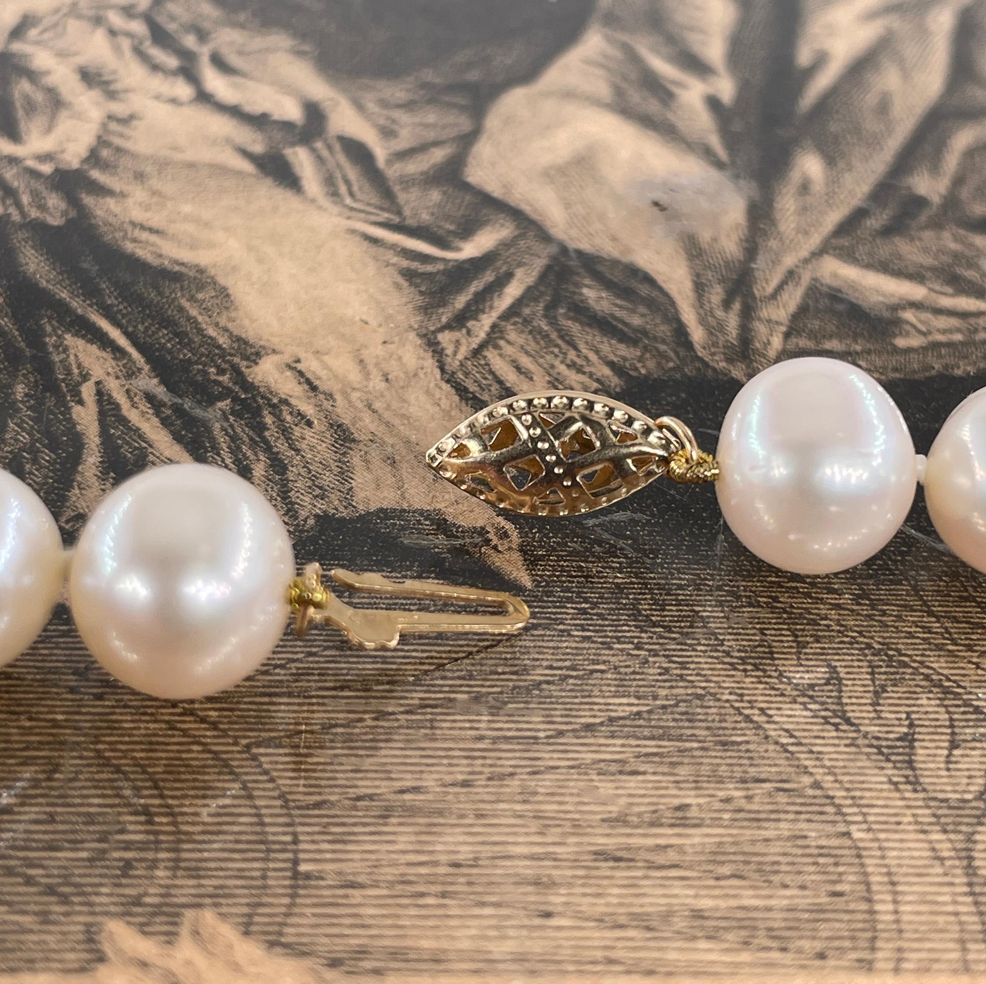 Vintage Cultured White PEARL 9.25-9.50mm Strand 18