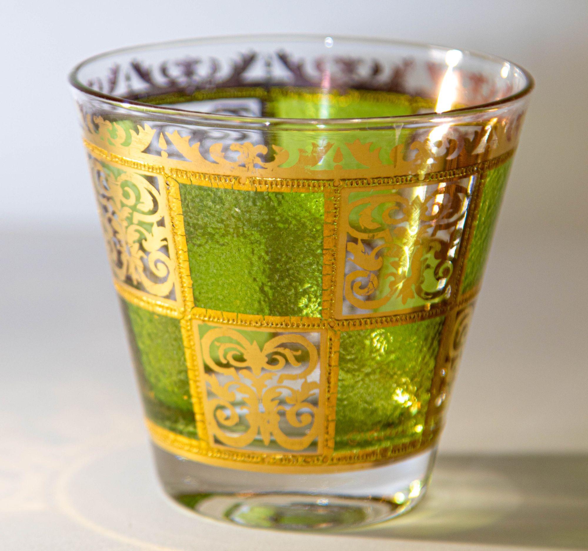 Vintage Culver Prado Rock Green and Gold Barware Glasses Set of 2 In Good Condition In North Hollywood, CA