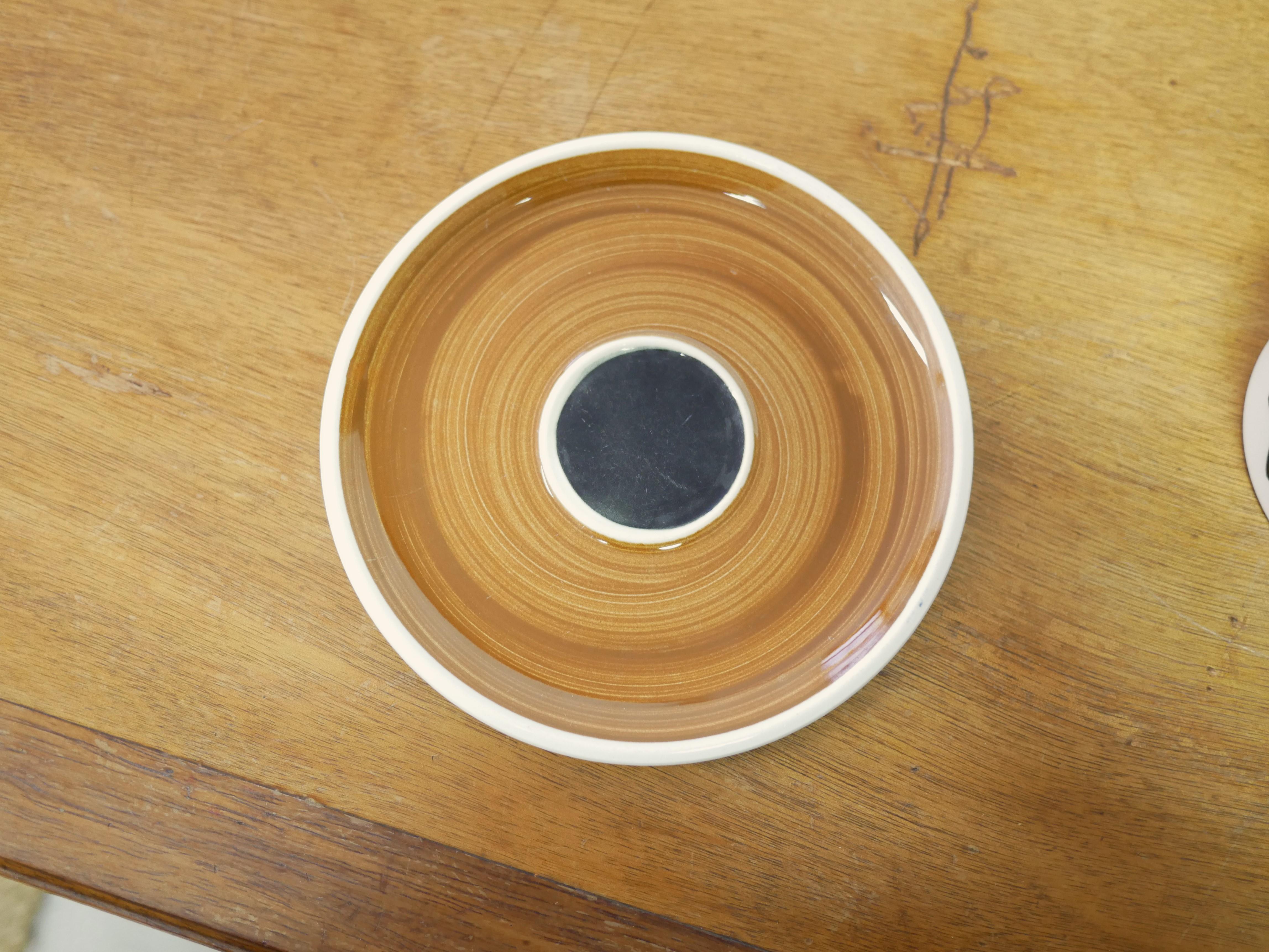 Taza y platillo vintage fabricados por Boch La Louvière en Bueno estado para la venta en AIGNAN, FR