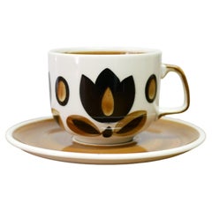 Taza y platillo vintage fabricados por Boch La Louvière