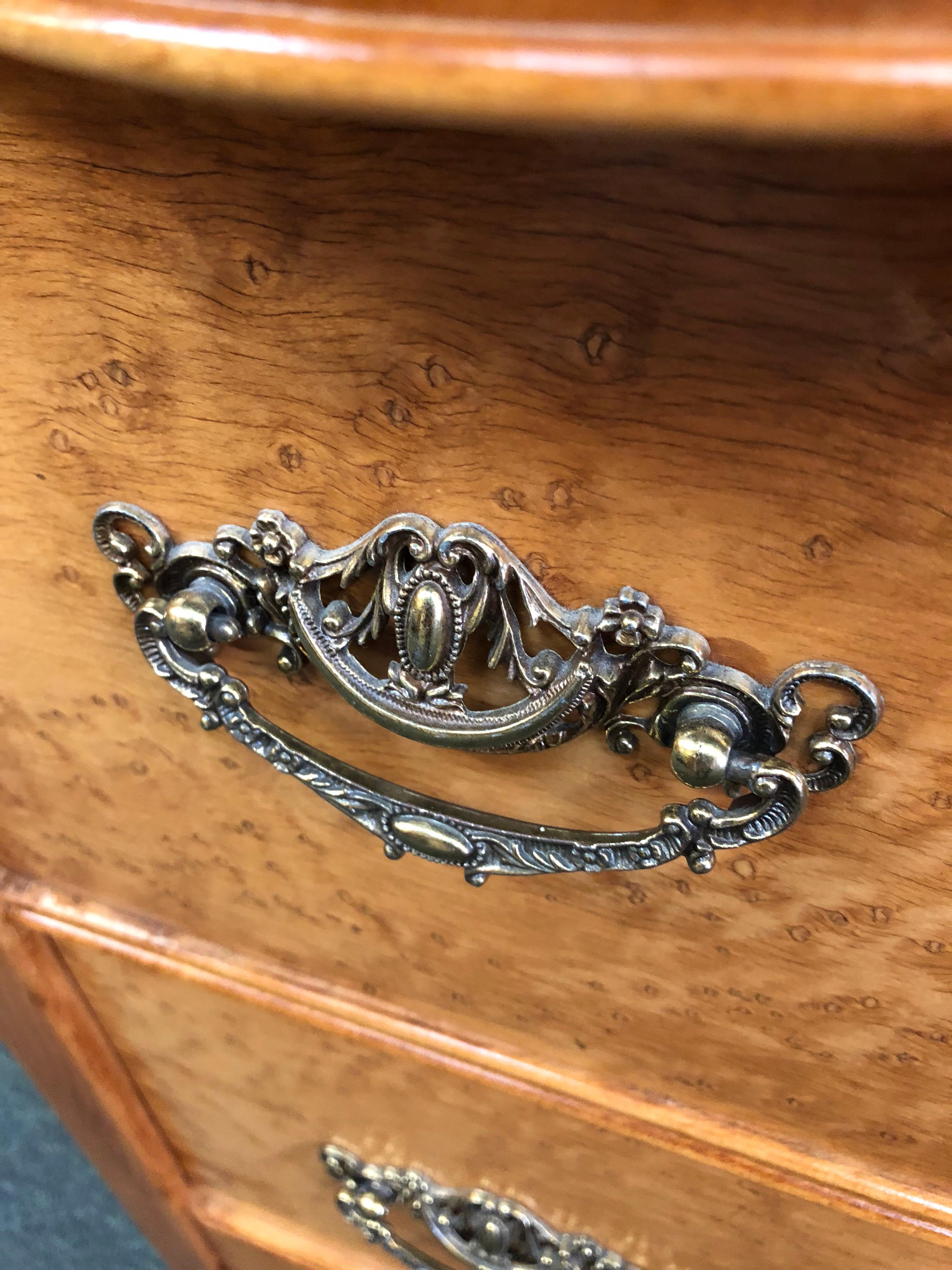 Vintage Curly Maple Dresser and Mirror For Sale 1