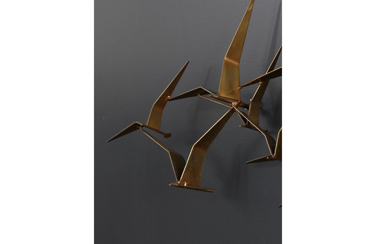 Milieu du XXe siècle Sculpture vintage en laiton Sea Gulls de Curtis Jere pour Artisan Housev en vente