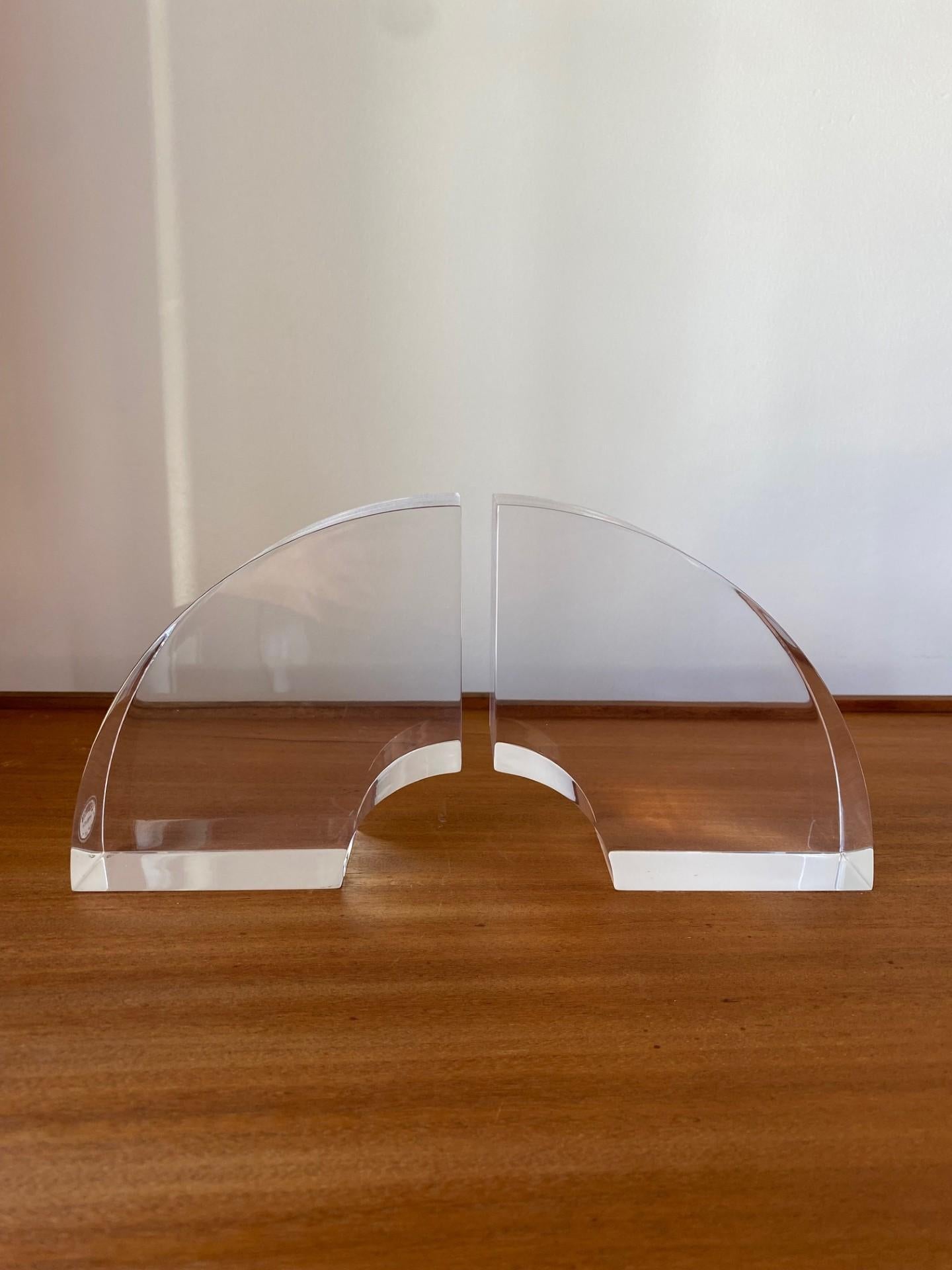 Vintage Curved Astrolite Lucite Bookends by Ritts Co. of Los Angeles For Sale 7