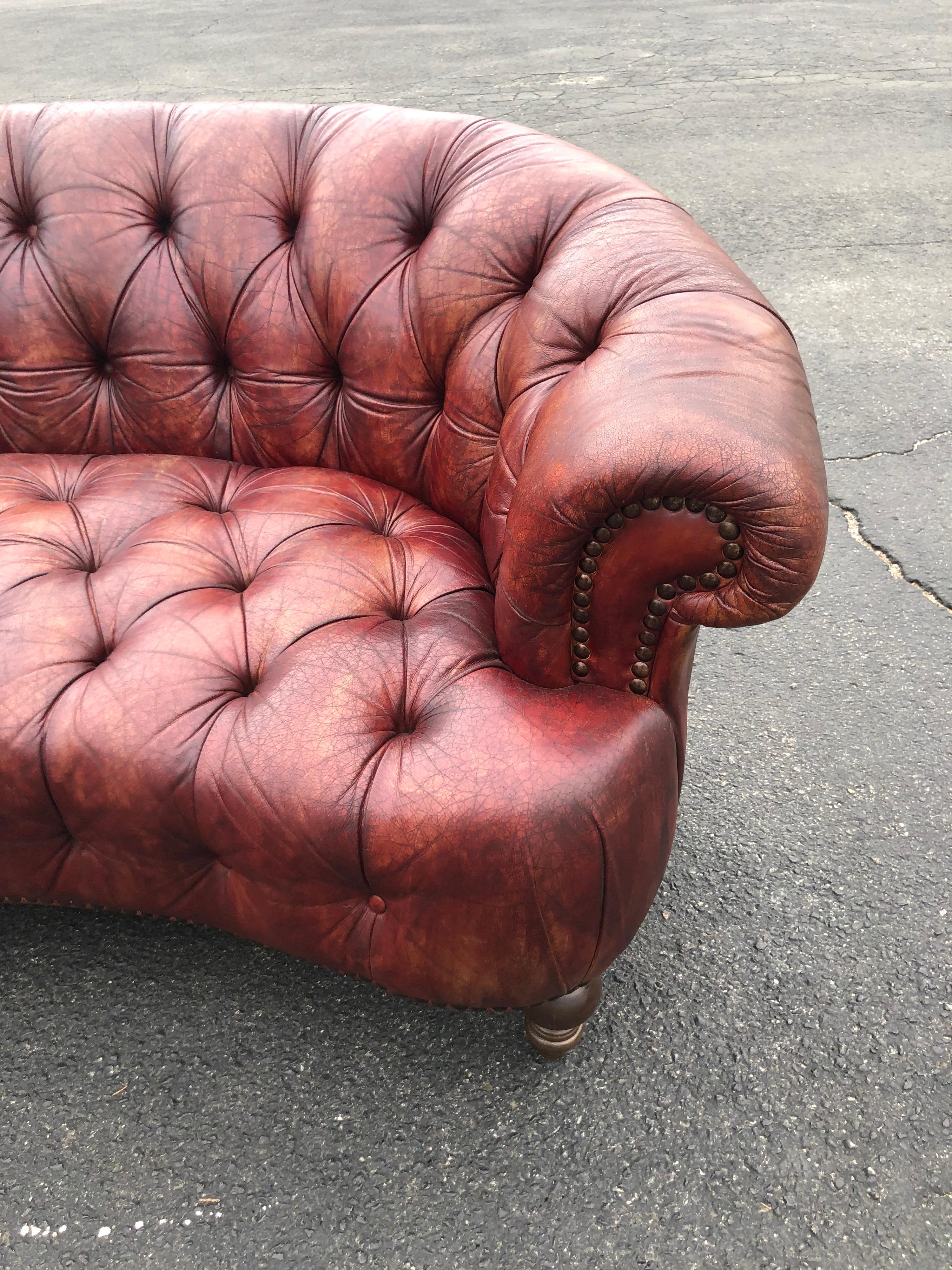 Curved Italian Leather Chesterfield Sofa in Brown 3