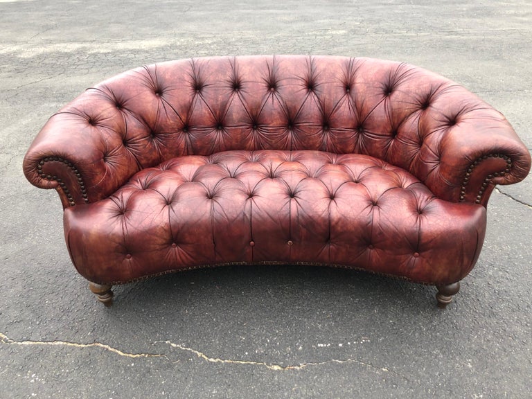 Late 20th Century Curved Italian Leather Chesterfield Sofa in Brown For Sale