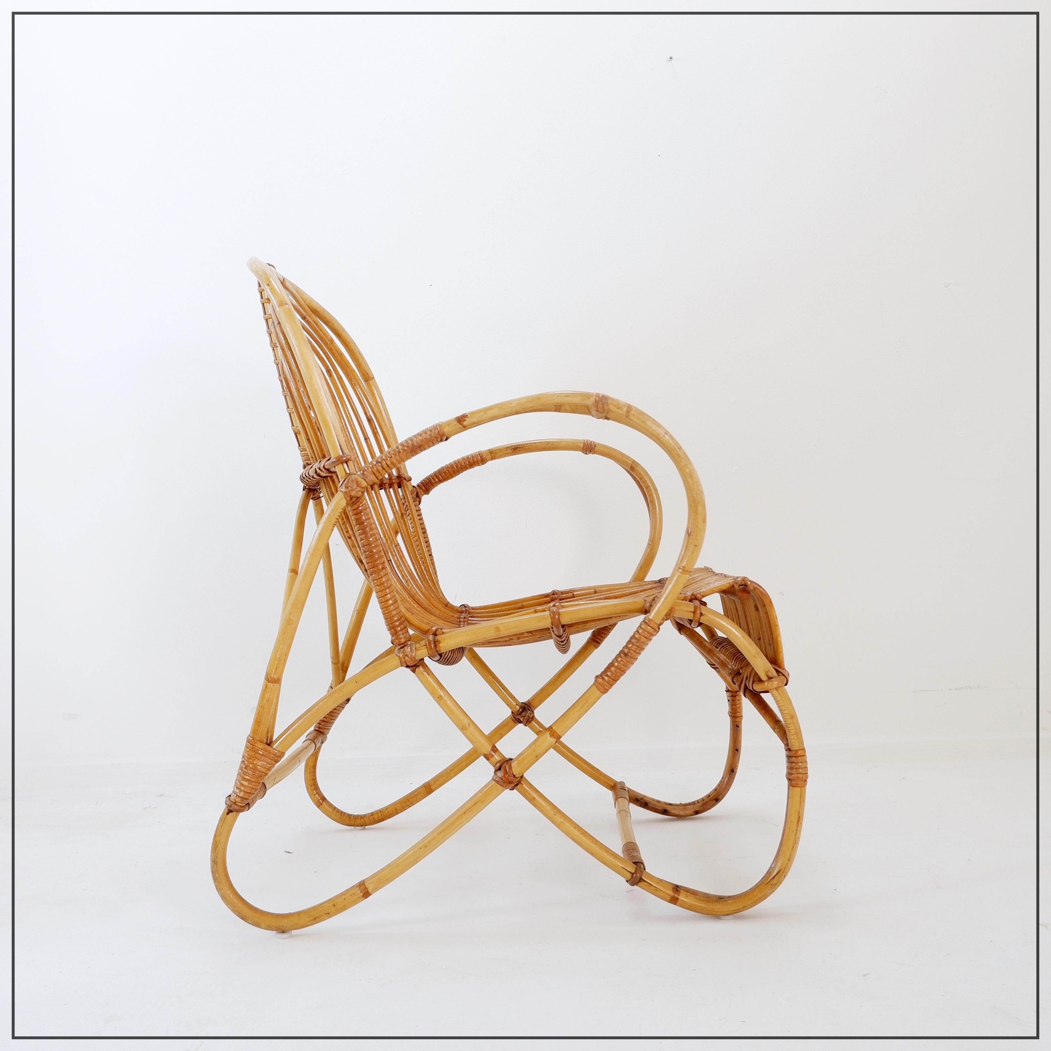 Vintage Sillón curvo de ratán y bambú - Años 60 Moderno de mediados de siglo en venta