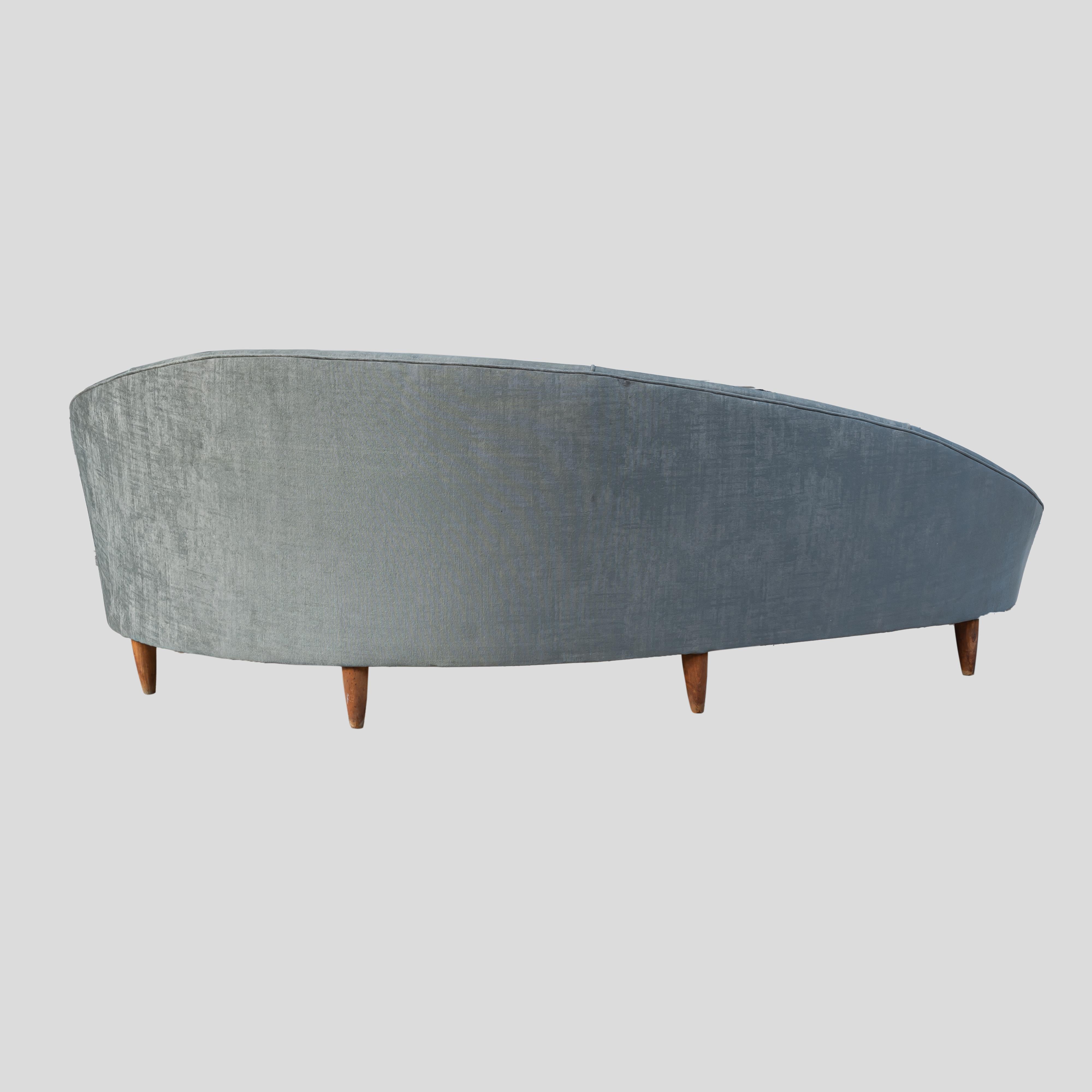 Mid-Century Modern Vintage Curved Sofa 1950s Italian Designed in Grey Velvet by Federico Munari 