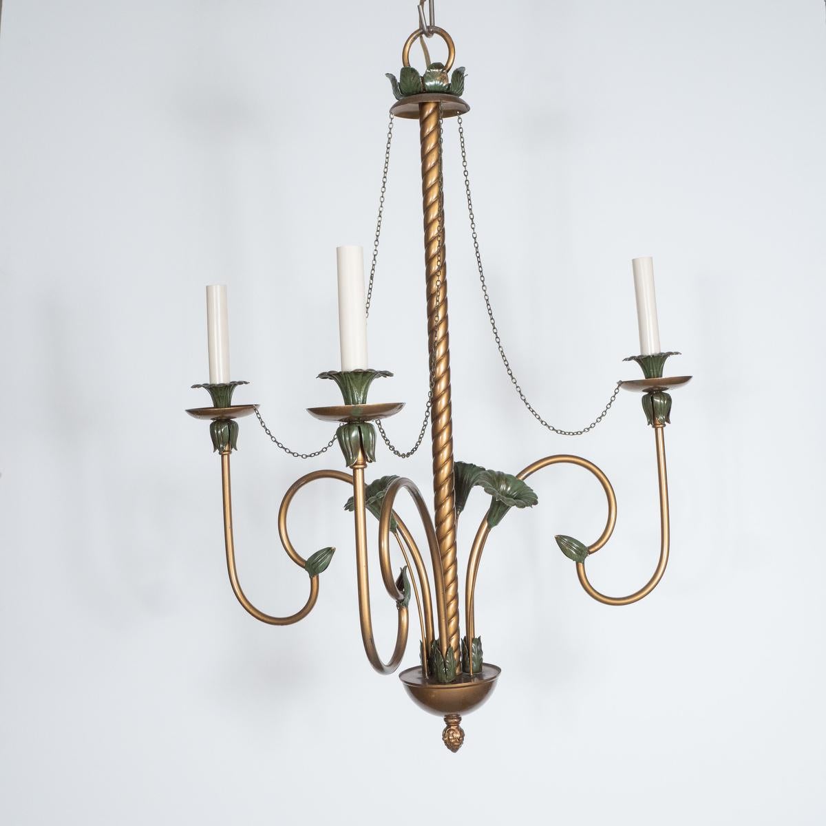 Mid-Century moderno Lampadario vintage curvilineo in metallo verniciato in vendita