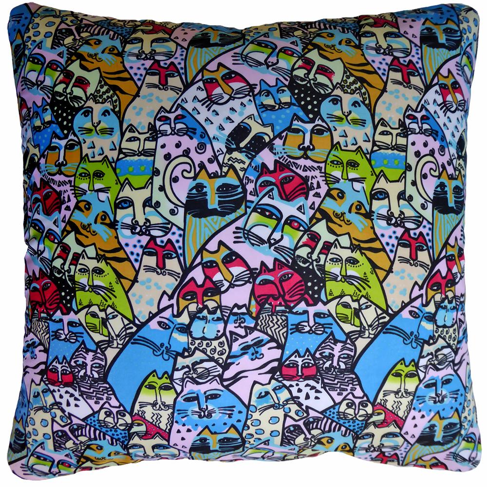 'Blue China Cats',
circa - 1999
British made luxury cushion created by using beautiful colourful silk featuring wonderful graphics of cartoon cat images
Provenance; Japan
Made by Nichollette Yardley-Moore
Silk with complete interfacing and full