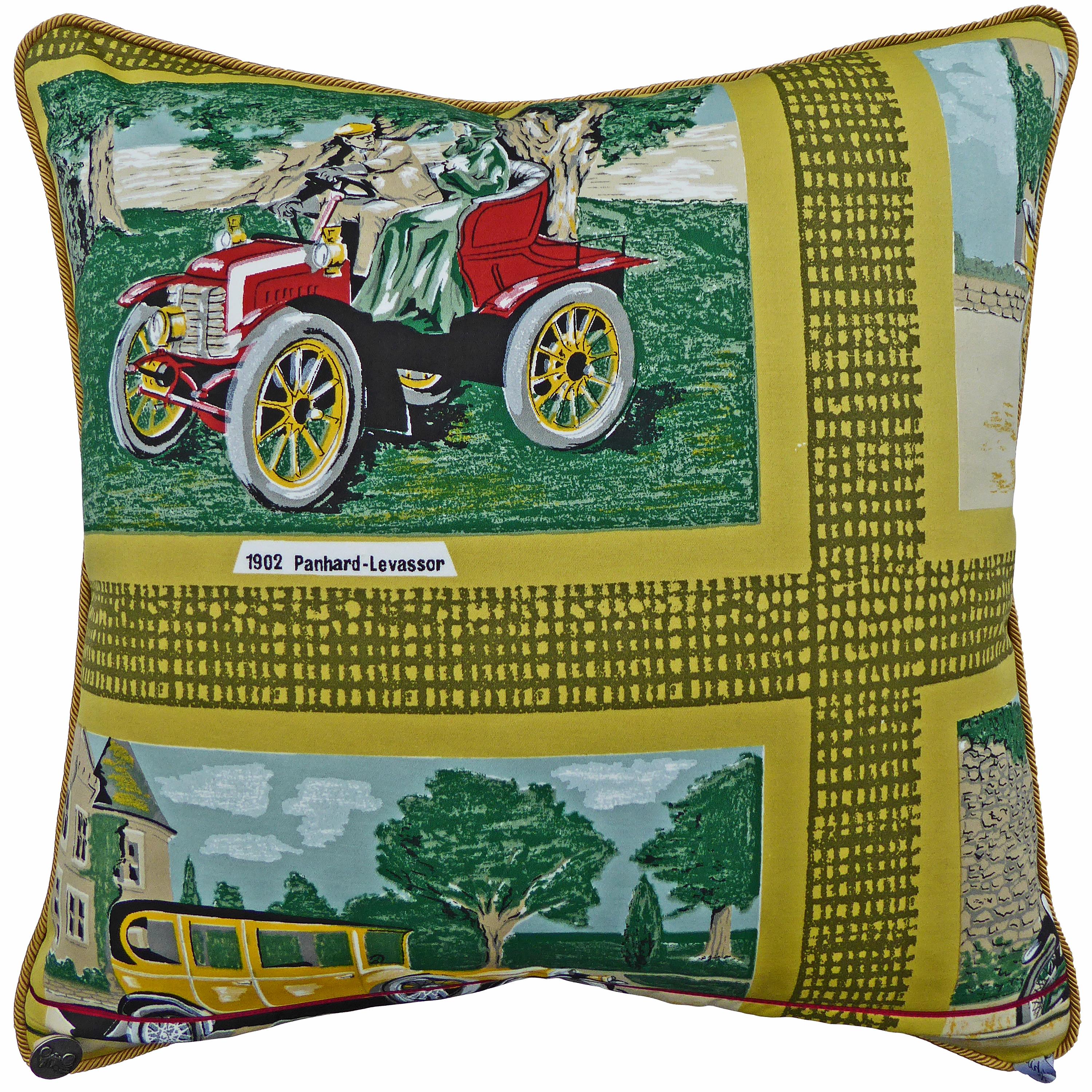 1929 golden arrow,
circa 1970
British bespoke-made luxury cushion created using original vintage fabric named ‘Models at Tiatsa Model Car Museum’ featuring famous veteran car models from the collection at The National Motor Museum in