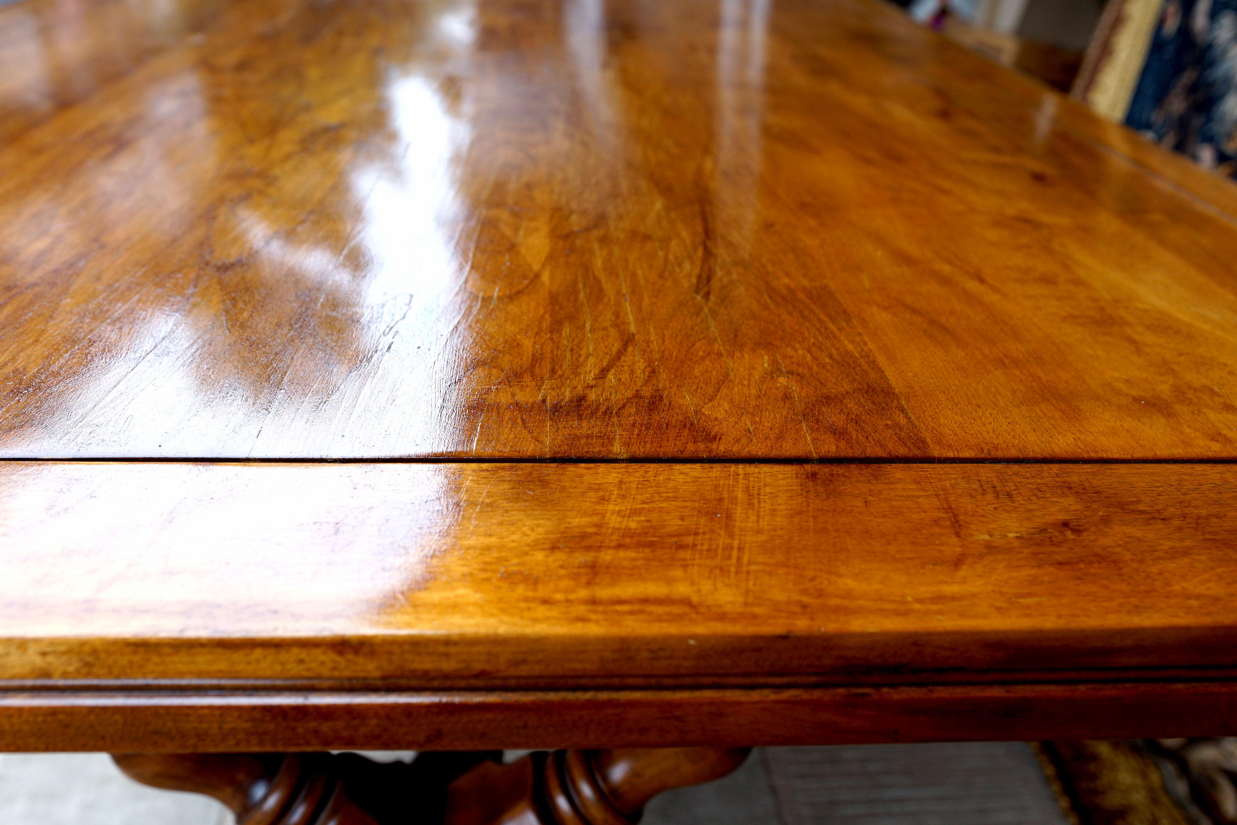 Table vintage Cushman Colonial Creations en érable massif Sawbuck avec tréteau en vente 3
