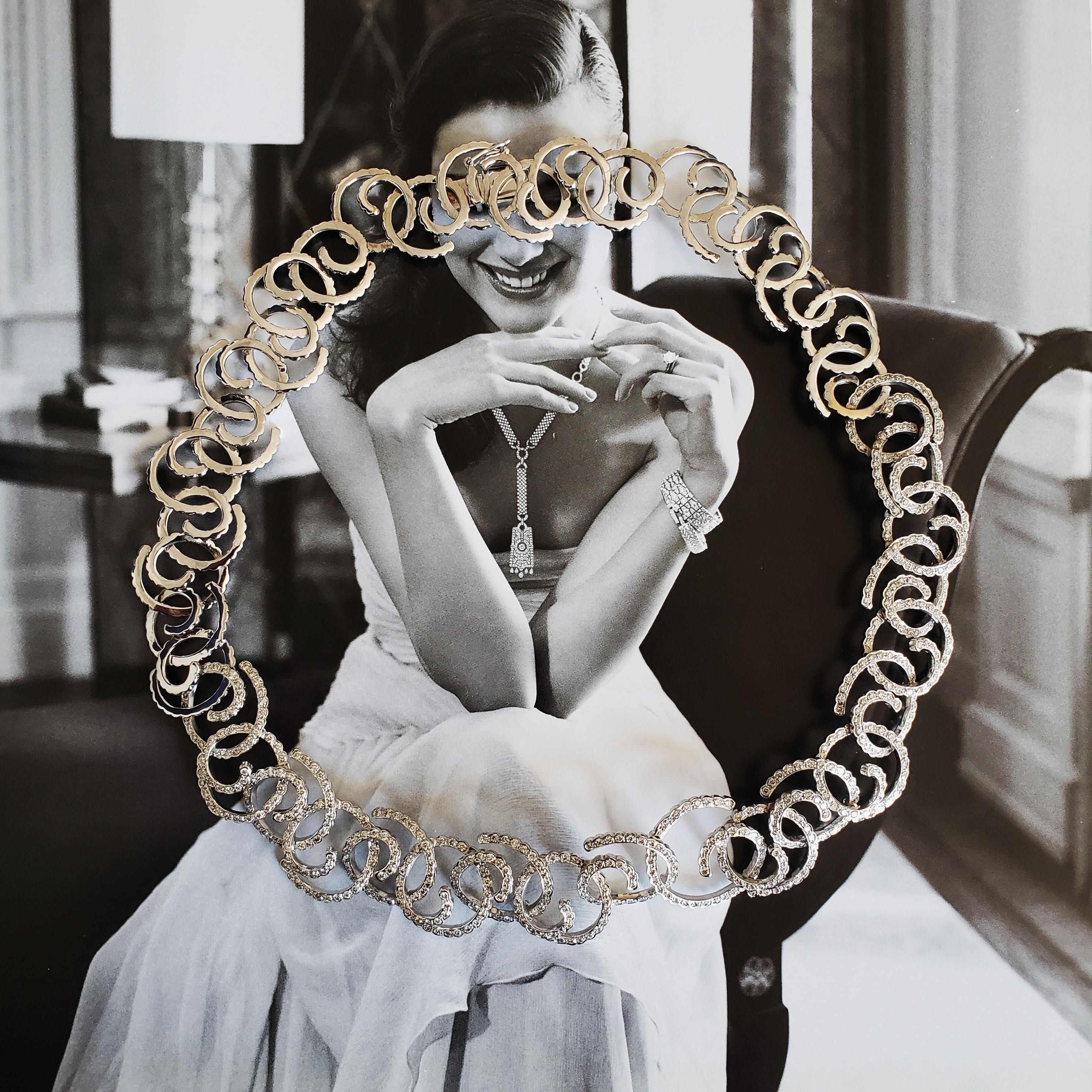 Collier vintage personnalisé en or blanc 18K 530 plus diamants Vague de l'océan en vente 5