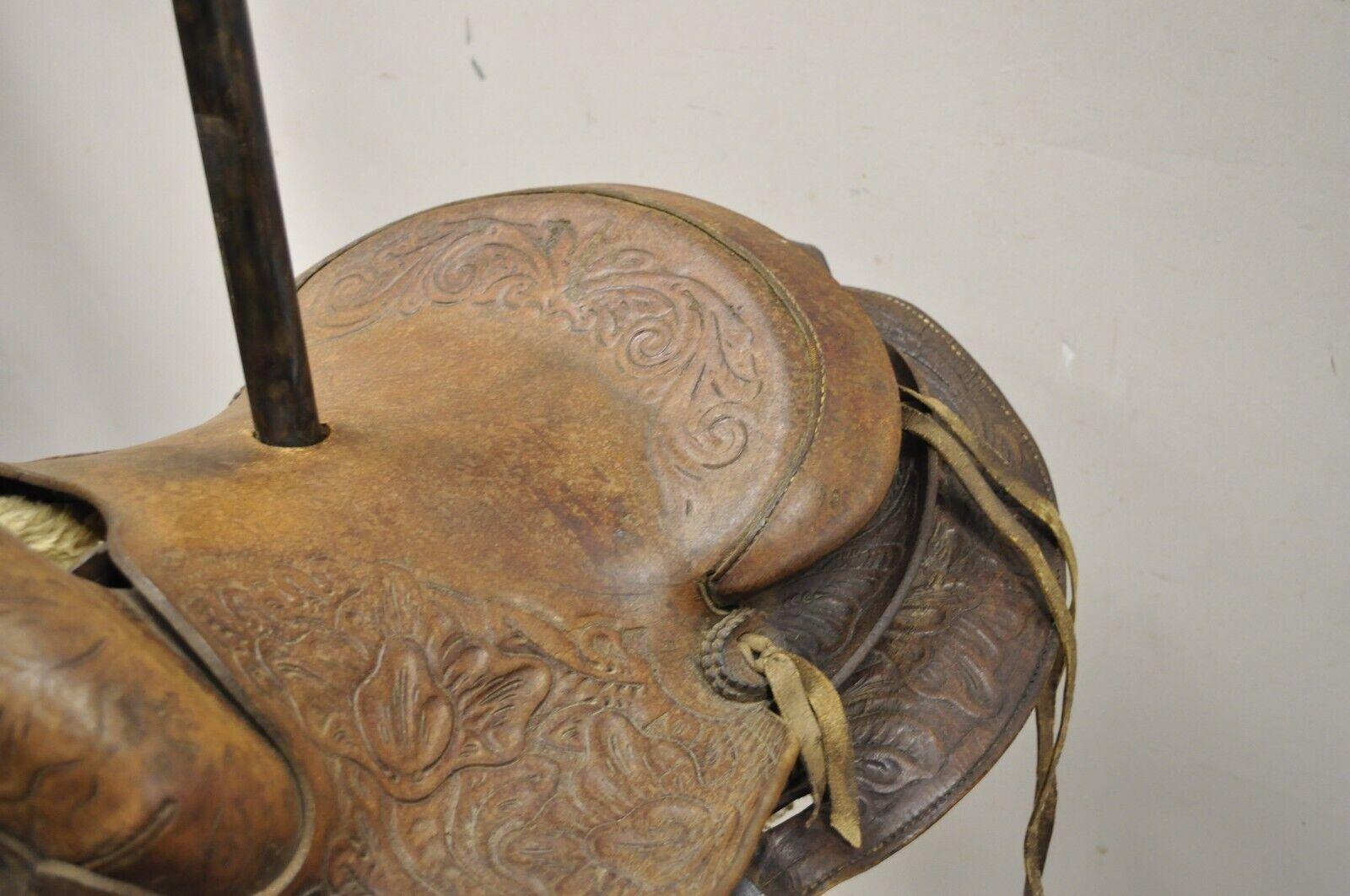 Vintage Custom Leather Horse Saddle Floor Lamp with Horseshoe Base 5