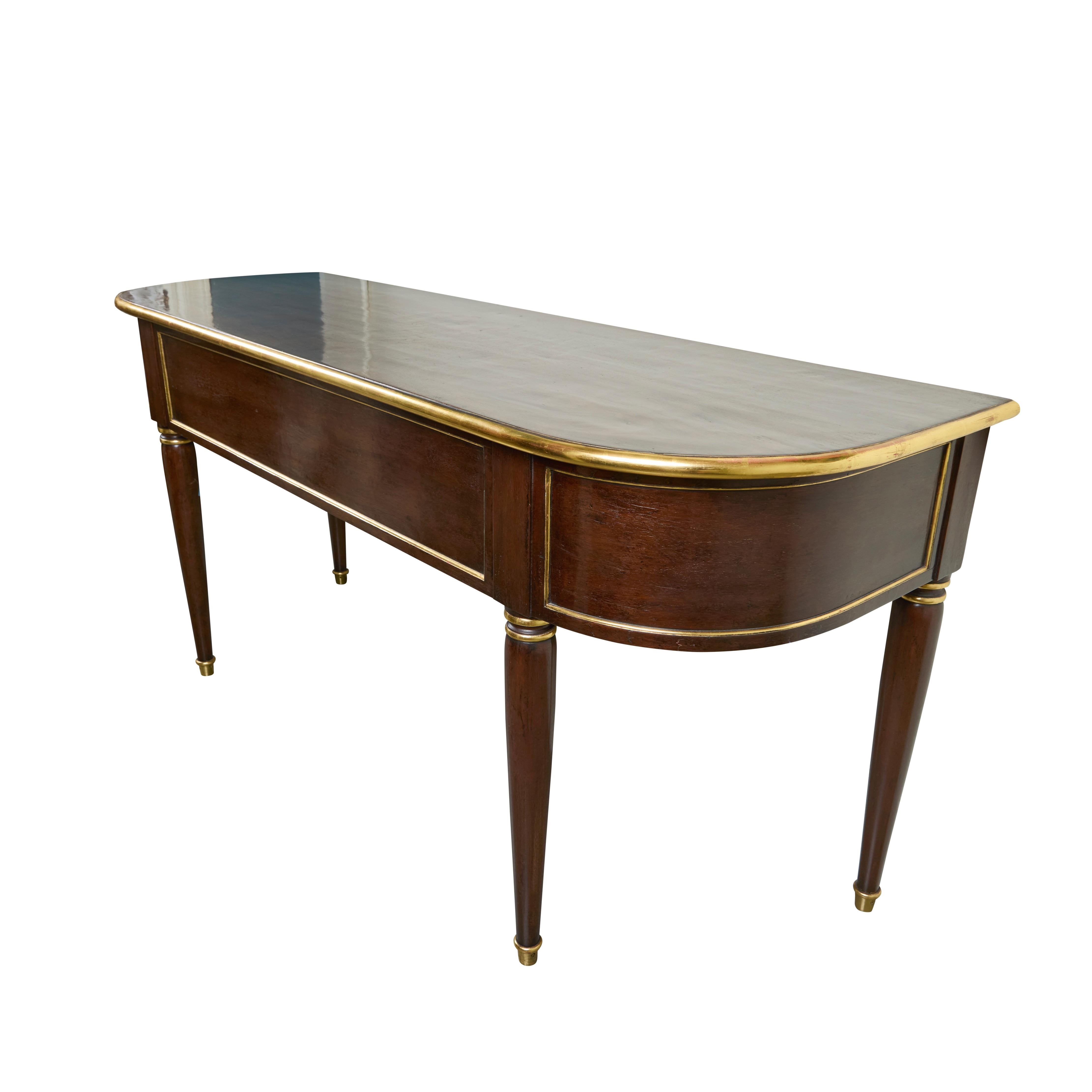 Vintage Custom Made Mahogany Sideboard w/ 22k Detailing In Good Condition For Sale In Pasadena, CA