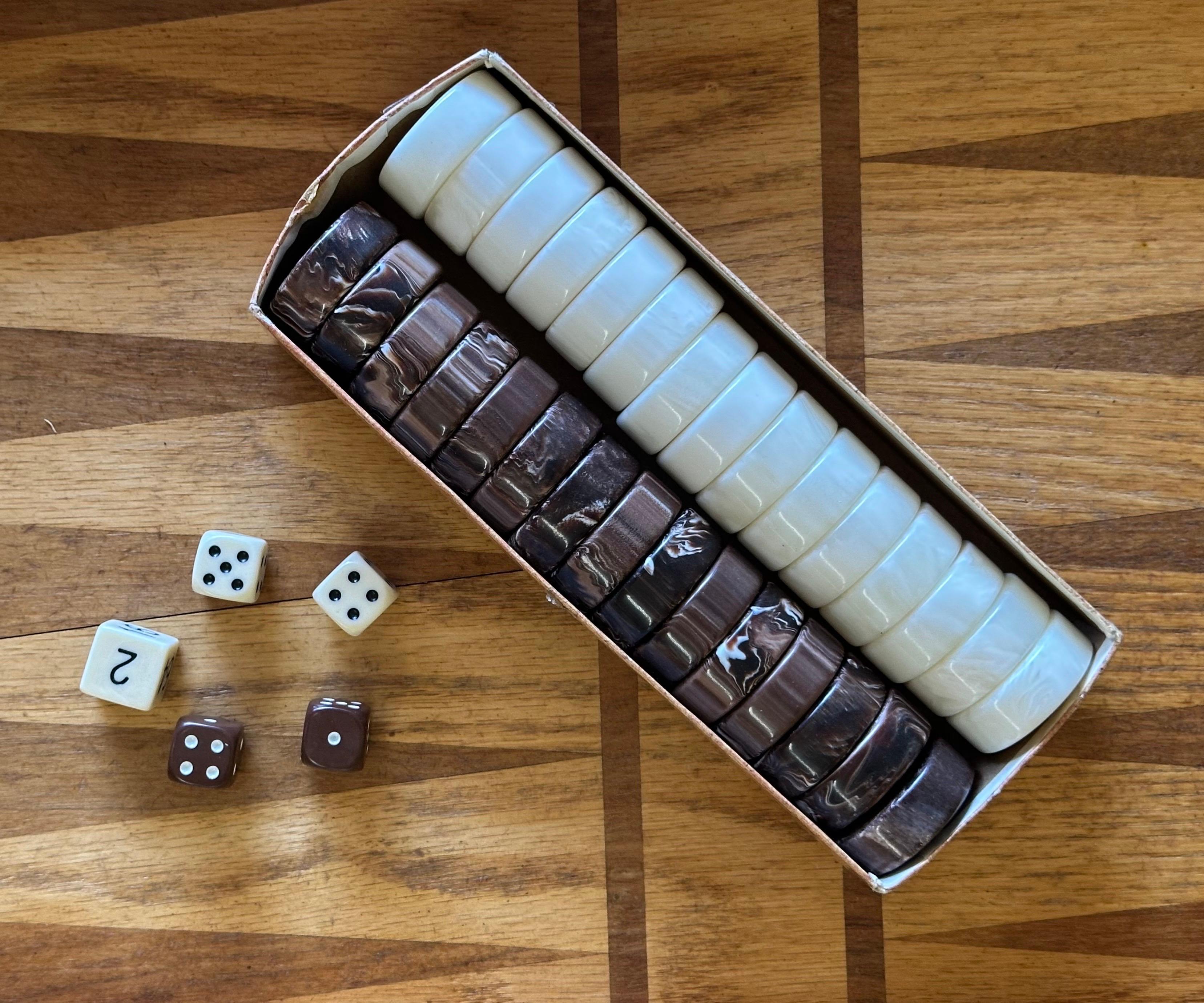 Vintage Custom Made Oak Backgammon Table with Bakelite Checkers 10