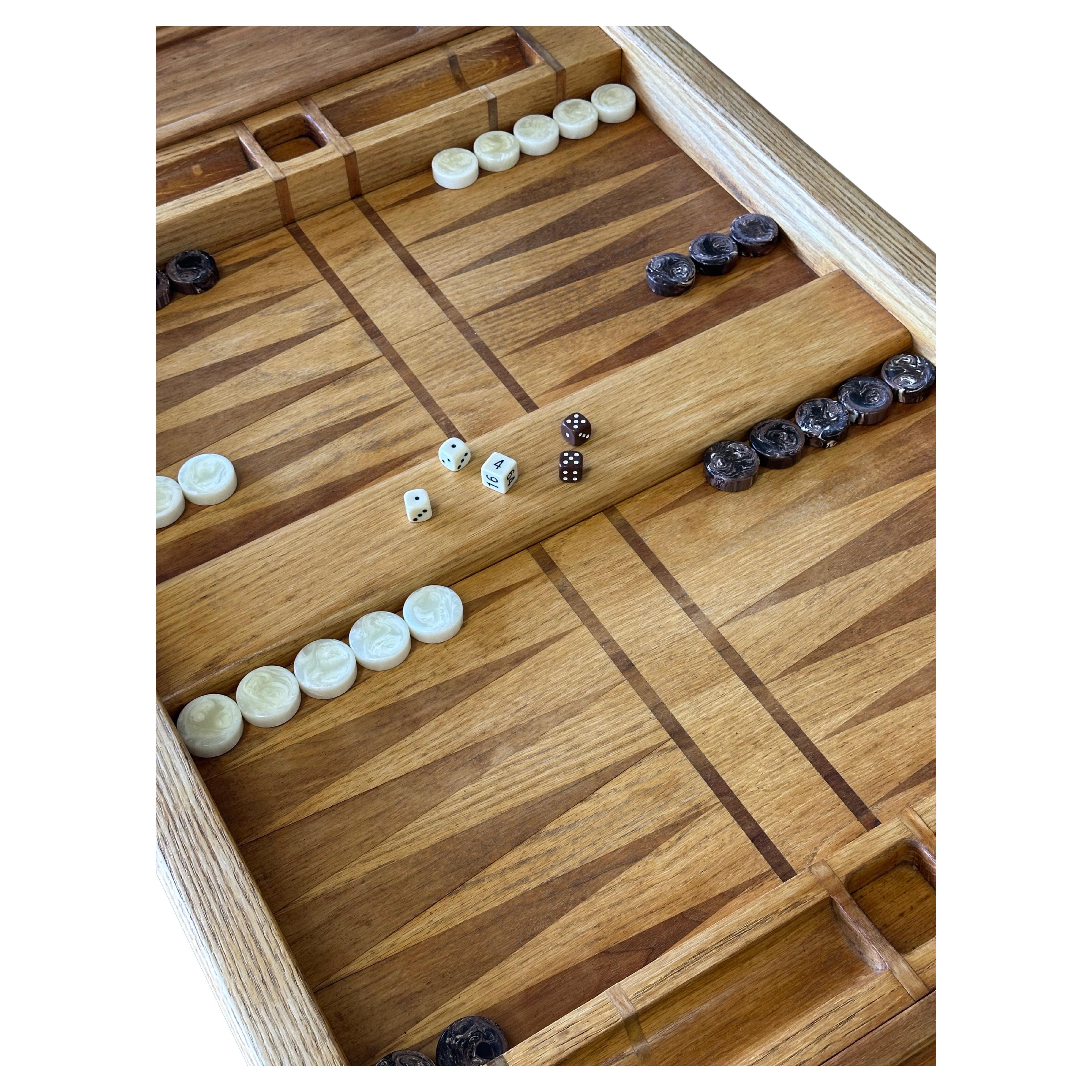 Vintage Custom Made Oak Backgammon Table with Bakelite Checkers In Good Condition In San Diego, CA