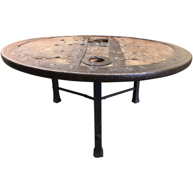 Vintage Custom Wagon/Carriage Wheel Table For Sale at 1stDibs