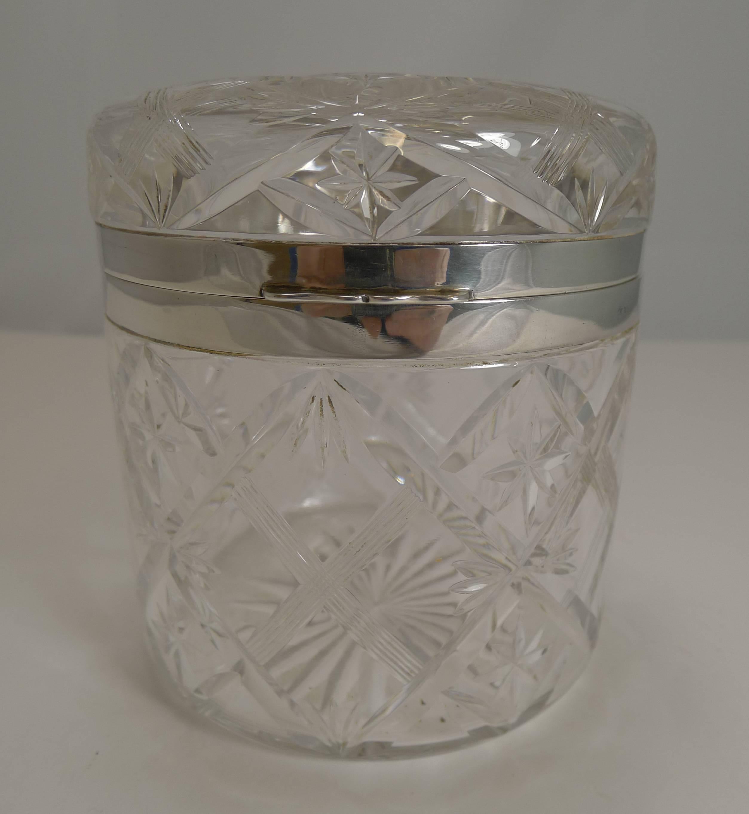 English Vintage Cut Crystal and Sterling Silver Box, Birmingham, 1931 For Sale
