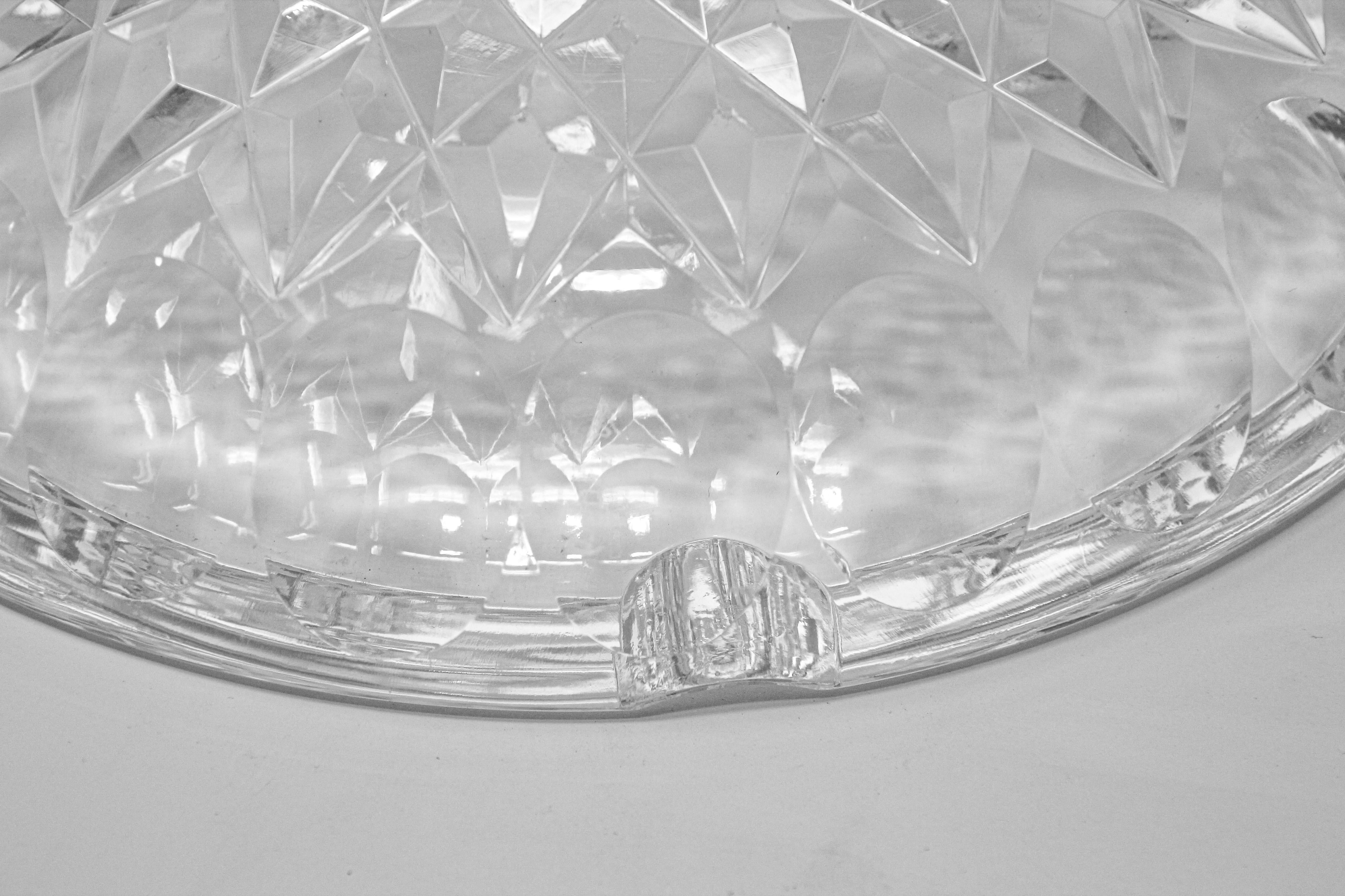 Vintage Cut Crystal Clear Glass Ashtray Monogrammed In Good Condition For Sale In North Hollywood, CA