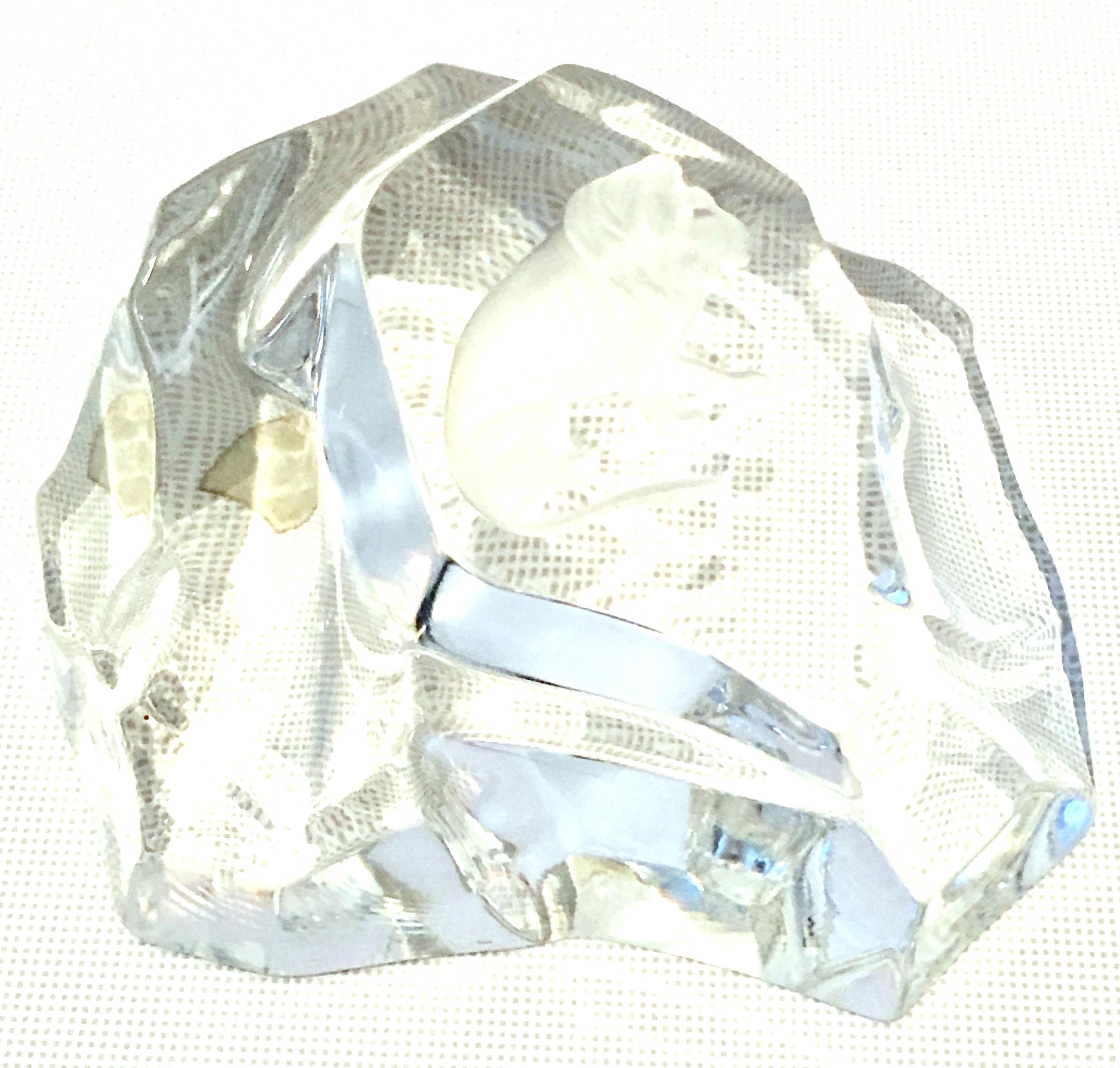 val st lambert crystal paperweight