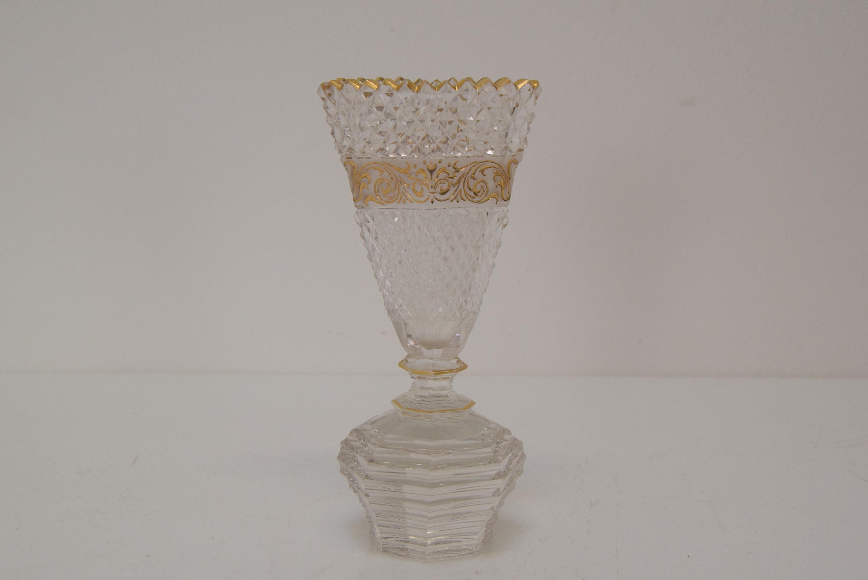 Mid-Century Modern Vintage Cut Crystal Glass Cup, Glasswork Novy Bor, 1950's.  For Sale