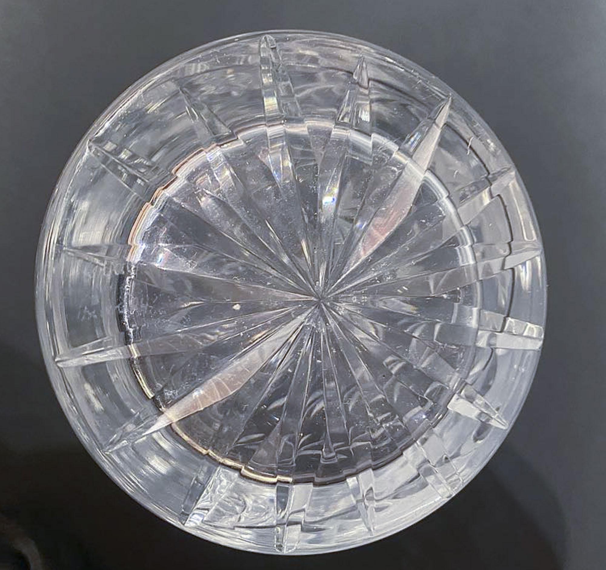 Decantador vintage de cristal tallado en venta 4