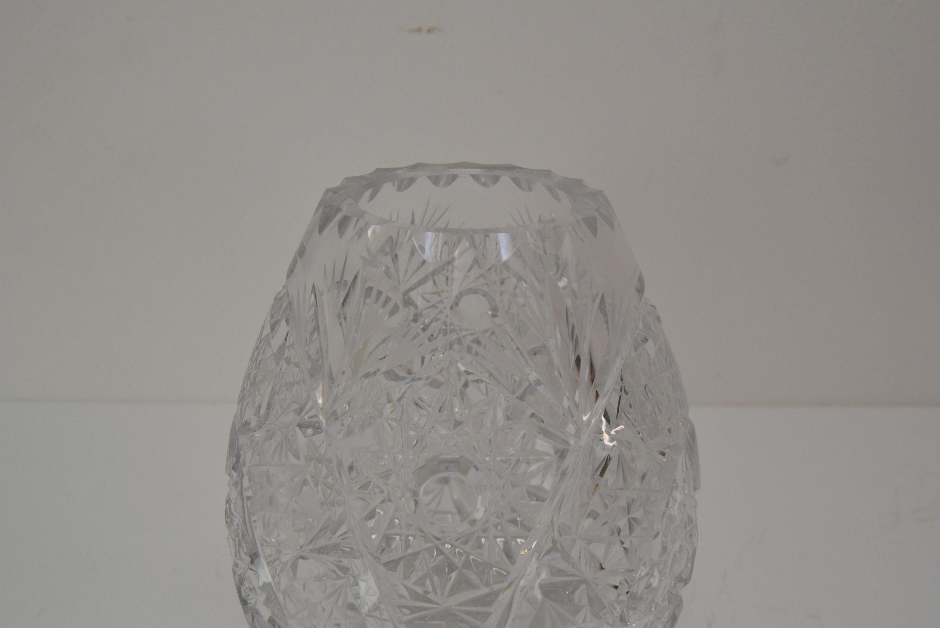 Vintage Cut Crystal Glass Vase, Glasswork Novy Bor, 1950's.  For Sale 1