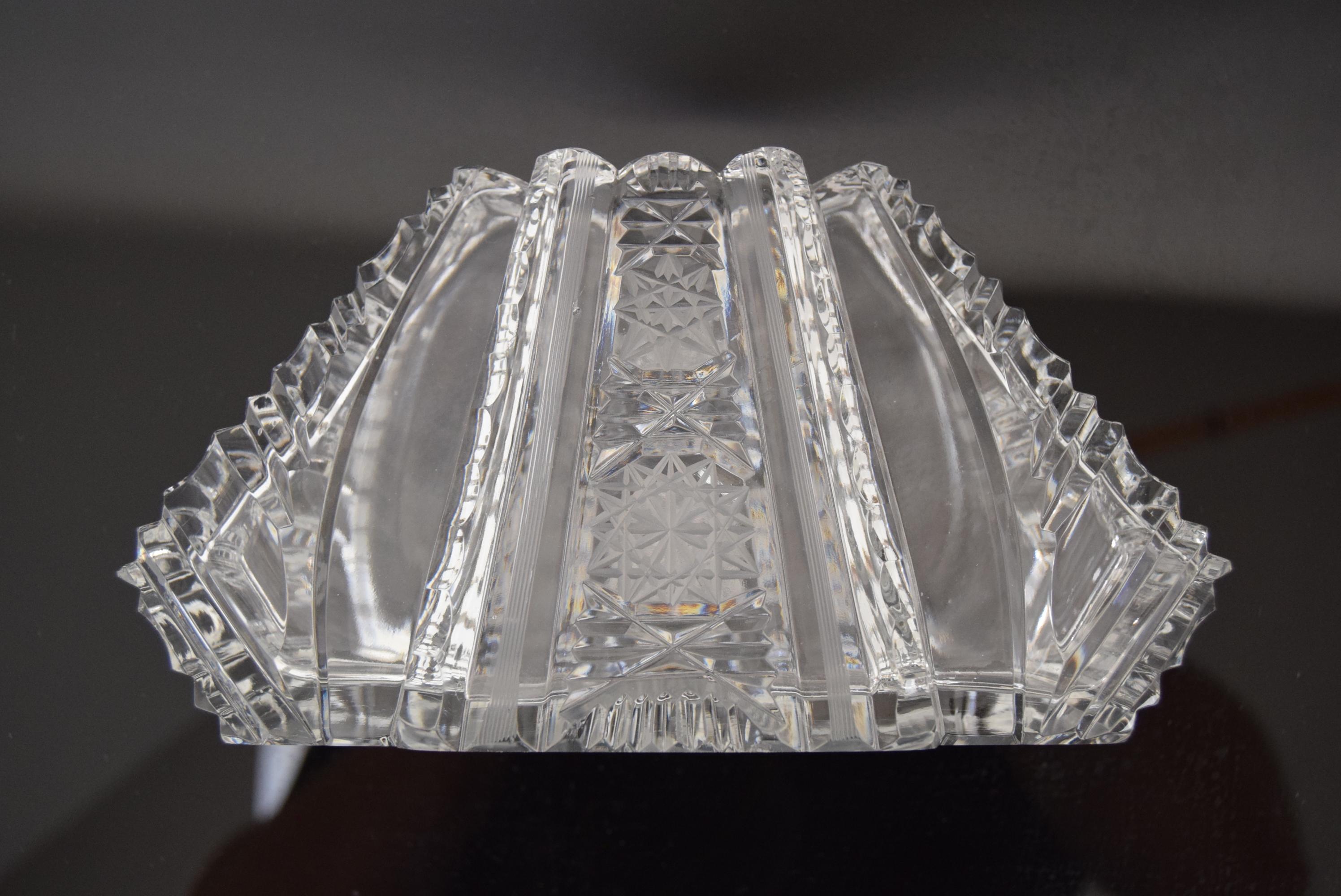 Vintage Cut Crystal Glass Vase, Glasswork Novy Bor, 1950's.  For Sale 3
