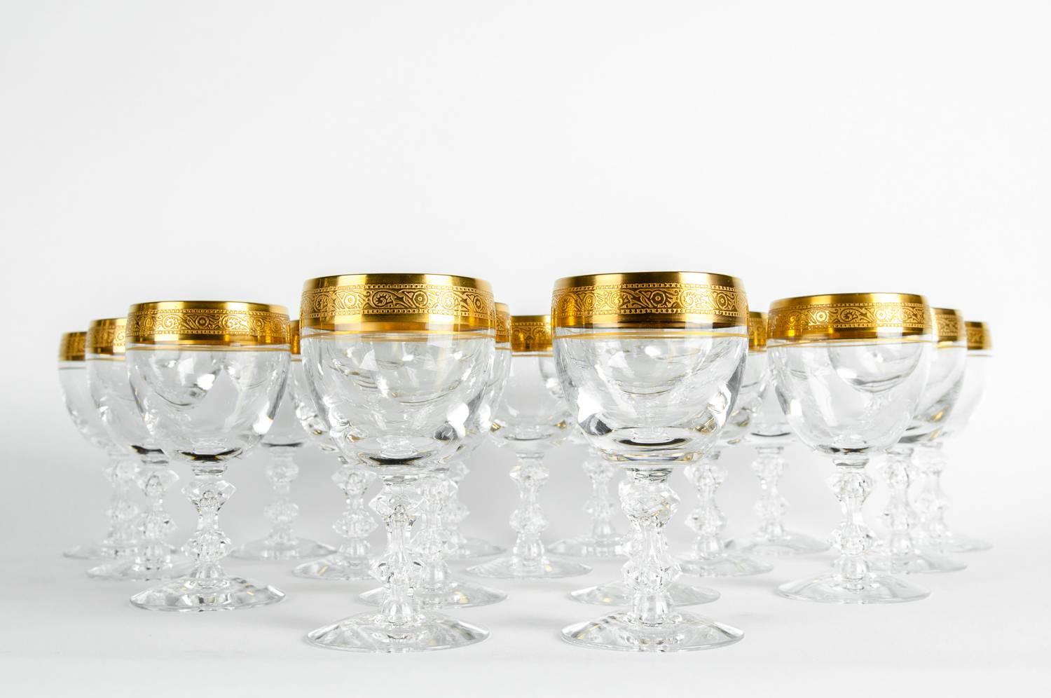 Vintage Cut Crystal with Gold Design Top Wine/Water Glassware Set 1