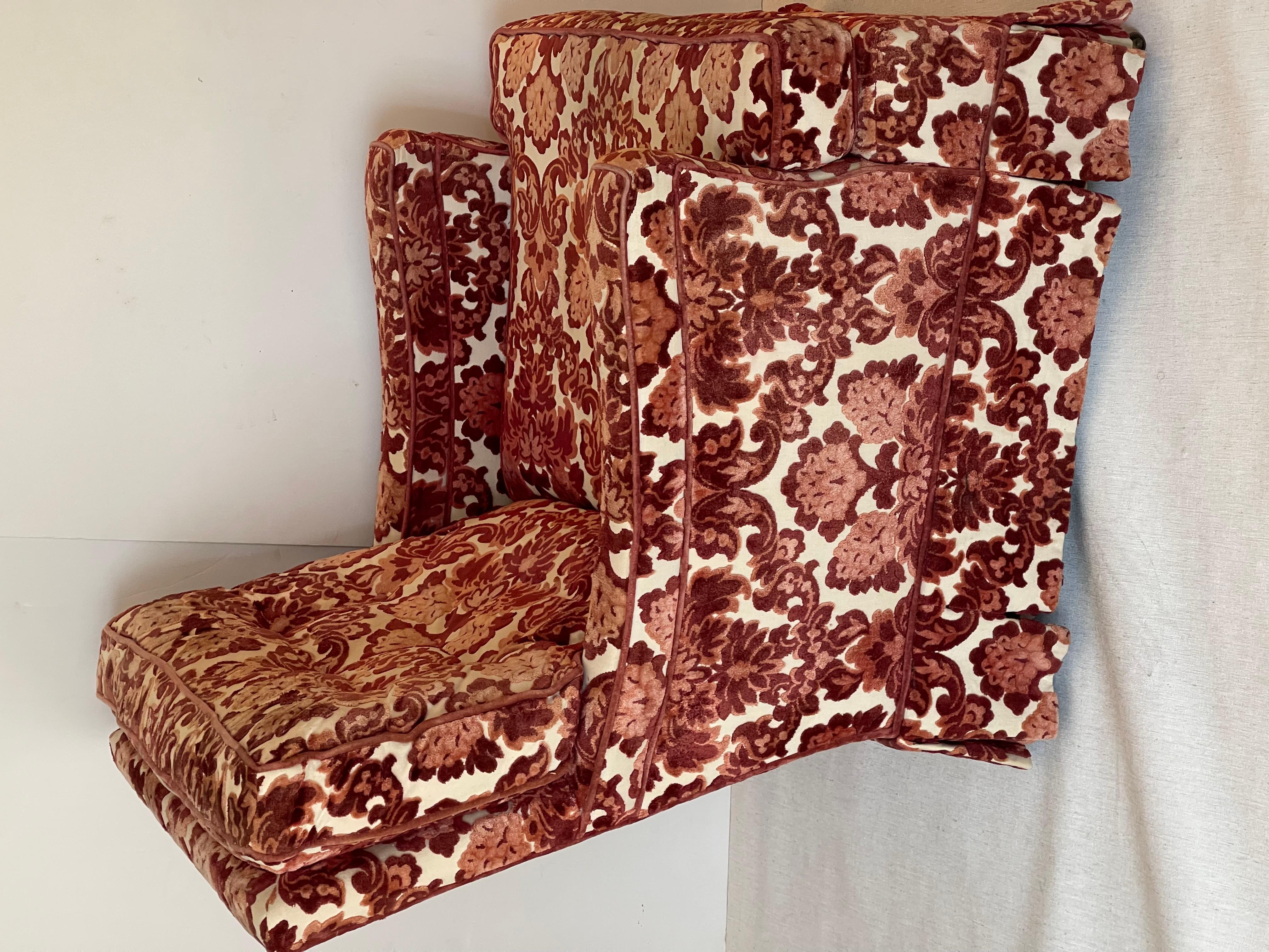 Vintage Cut Samt Clubsessel mit Ottomane Burgund im Angebot 3