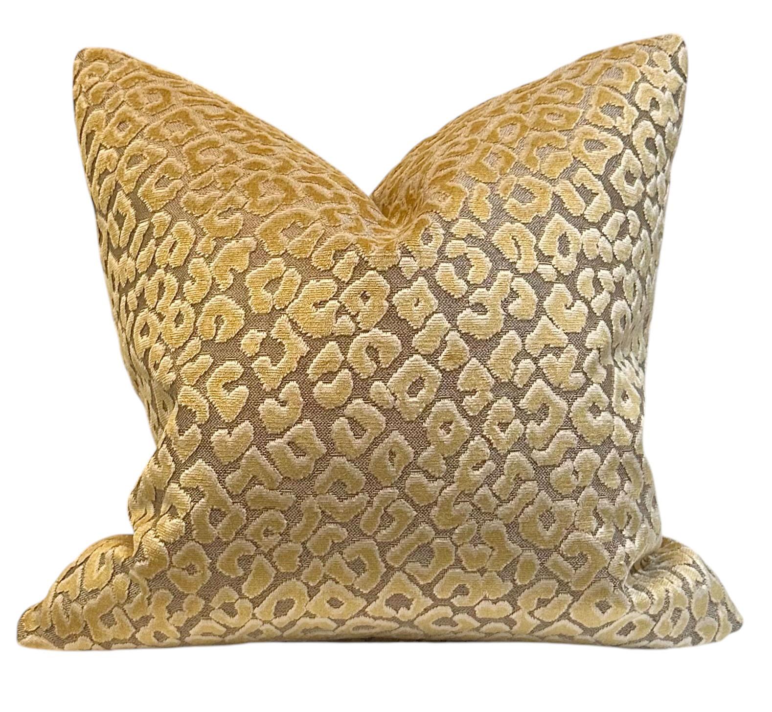 Fine XX secolo Cuscini in velluto vintage con stampa leopardo in vendita