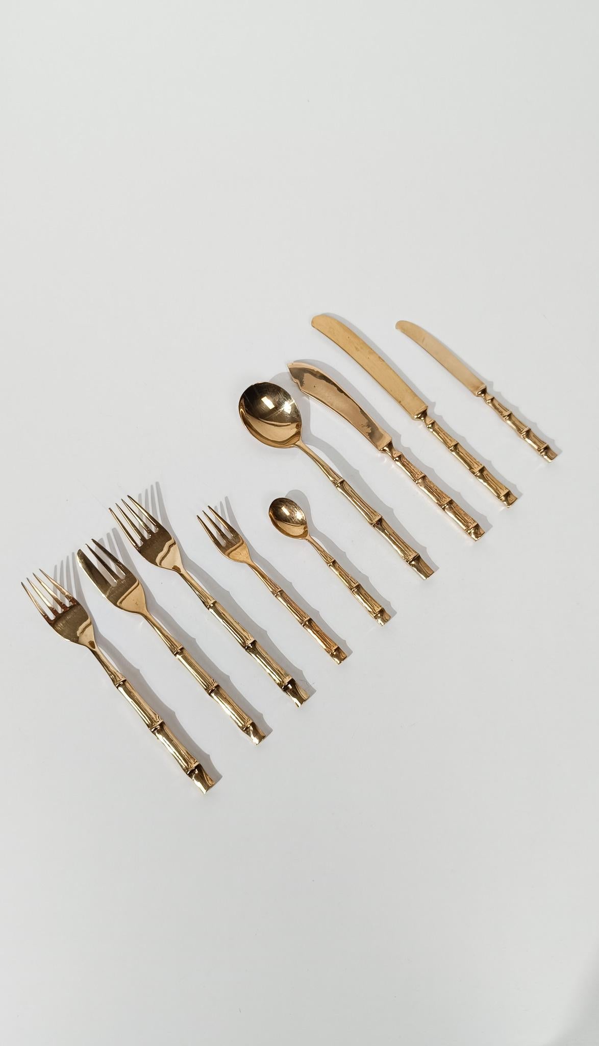 Vintage-Besteck im Hollywood-Regency-Stil aus Messing und Bambusimitat, 1970er Jahre im Angebot 2