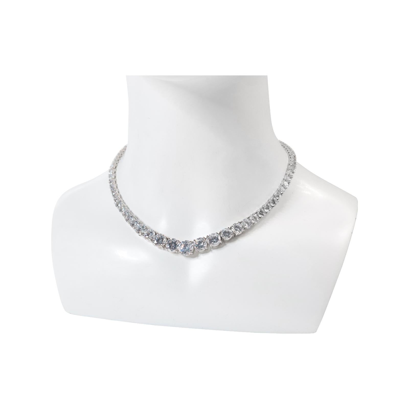 Collar Vintage CZ Forma Redonda Circa 1990s Moderno en venta