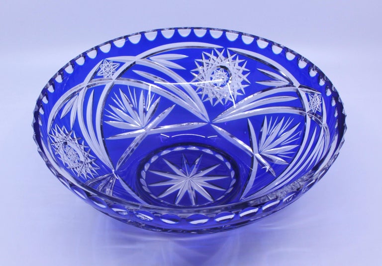 Vintage Czech Blue Cut Overlay Glass Bowl In Good Condition For Sale In Worcester, Worcestershire