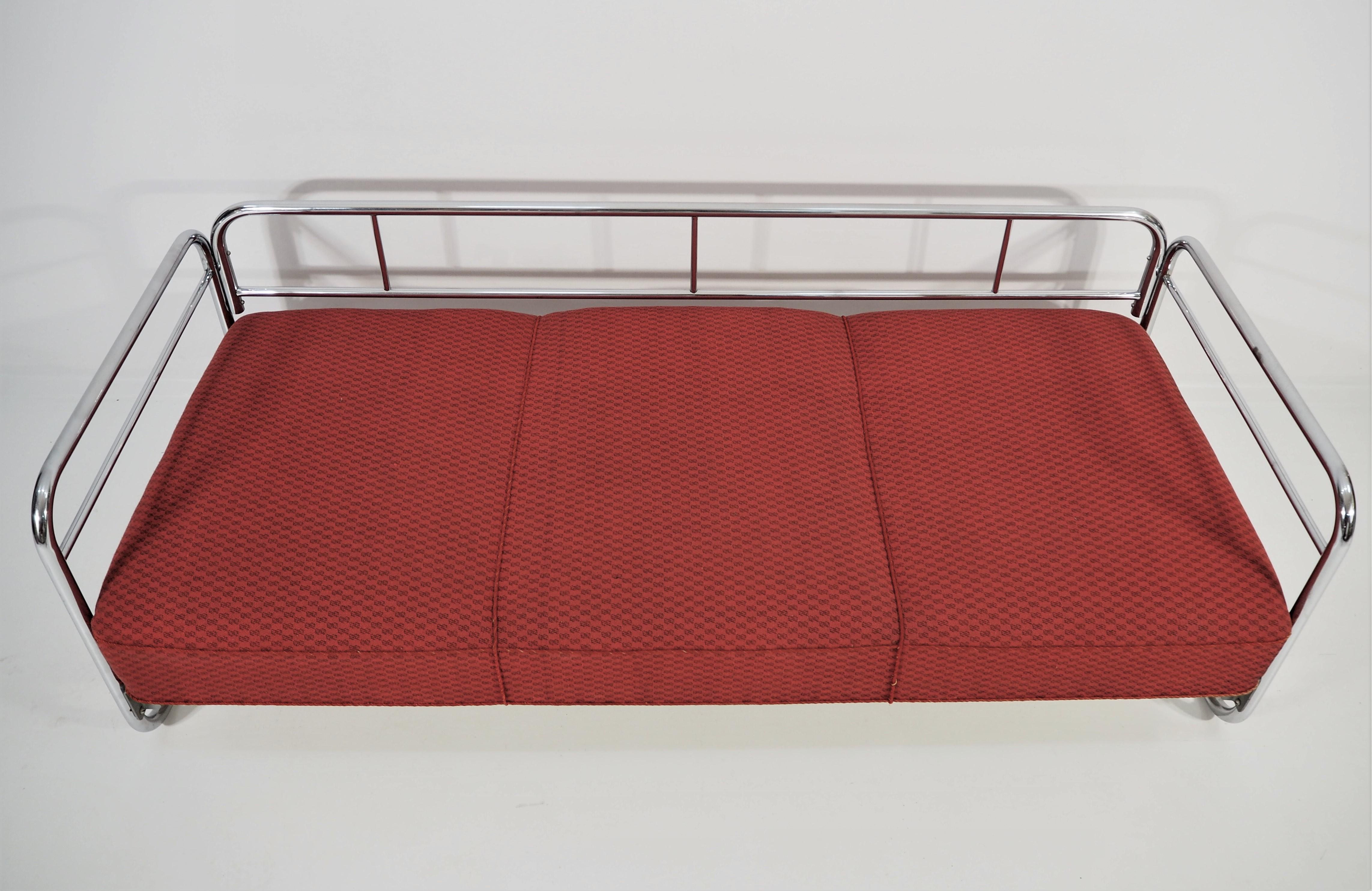 Vintage Czech Chrome Sofa by Robert Slezák for Slezák, 1950s For Sale 4