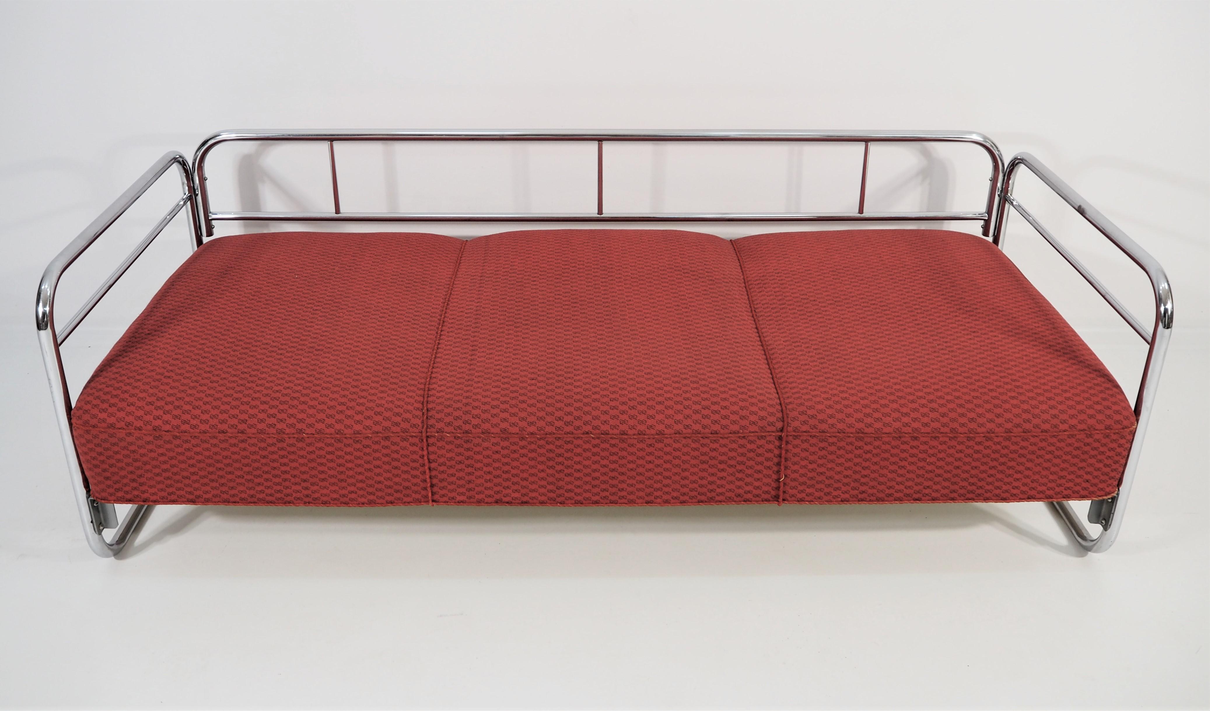 Vintage Czech Chrome Sofa by Robert Slezák for Slezák, 1950s For Sale 1