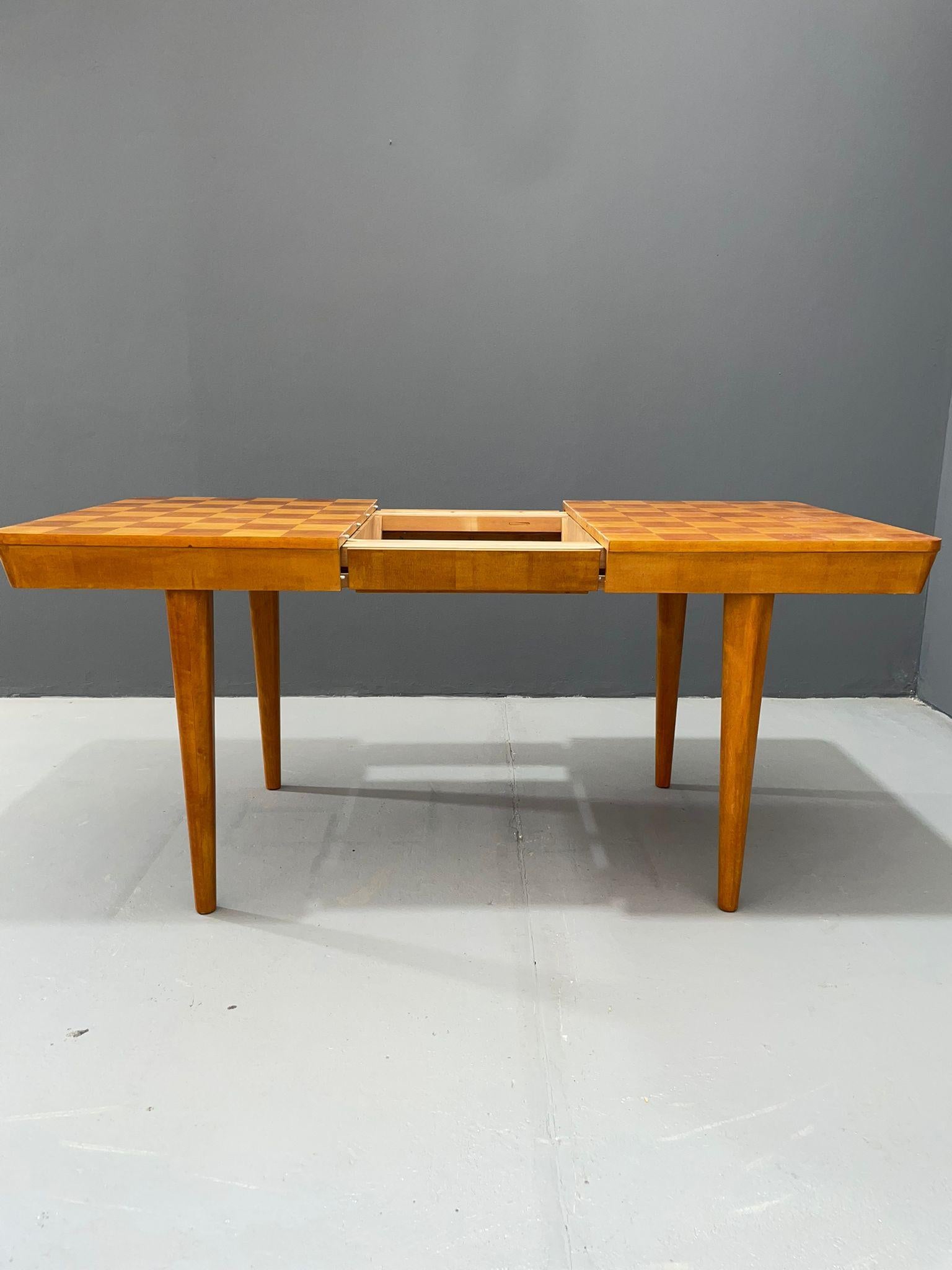 Vintage Czech Dining Table by Jindřich Halabala – Expandable, 1940s Mid-Century en vente 6