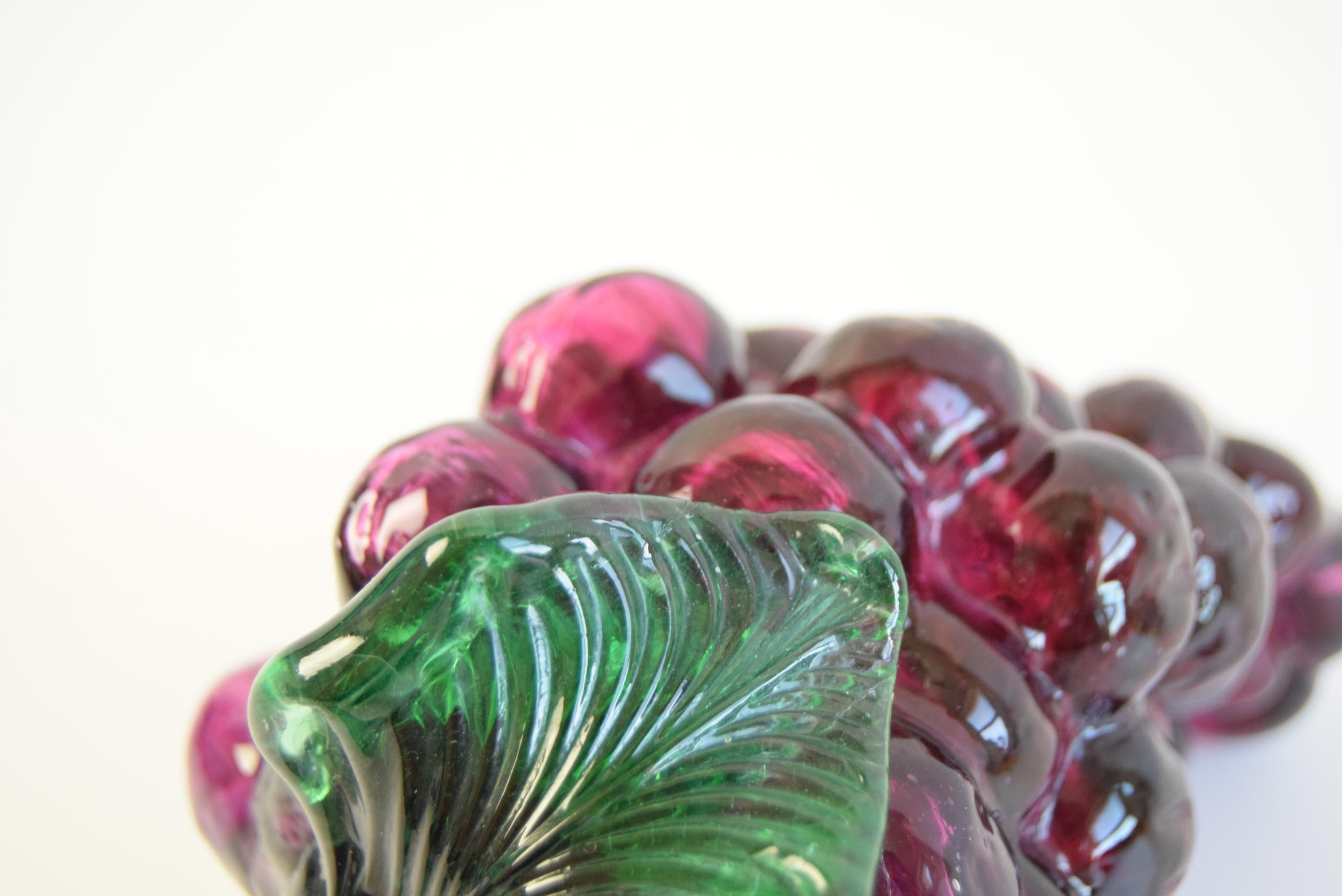 Tschechische Trauben-Cluster-Skulptur aus tschechischem Glas, mundgeblasenes Kunstglas, 1970er Jahre im Angebot 6