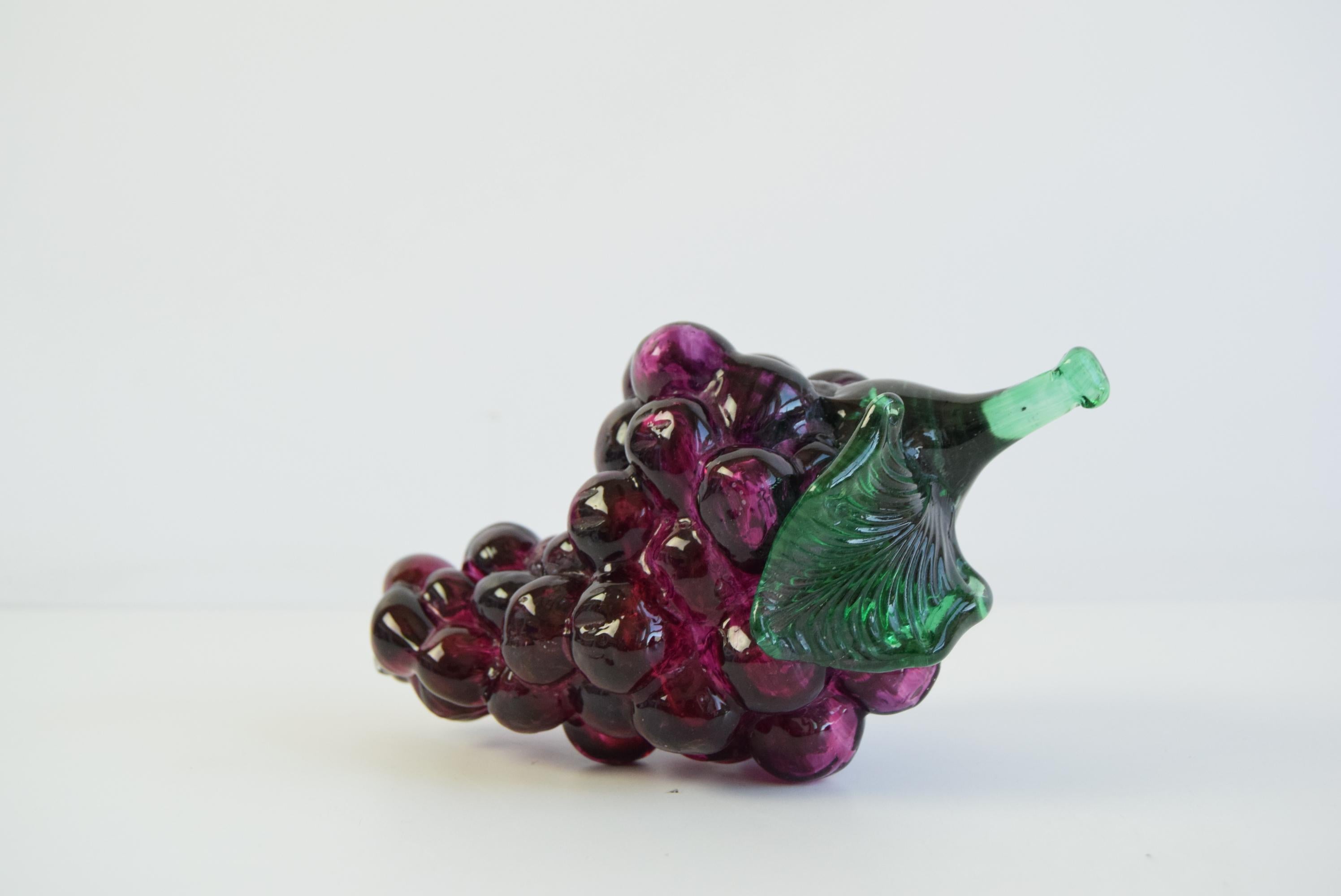 Tschechische Trauben-Cluster-Skulptur aus tschechischem Glas, mundgeblasenes Kunstglas, 1970er Jahre im Angebot 3