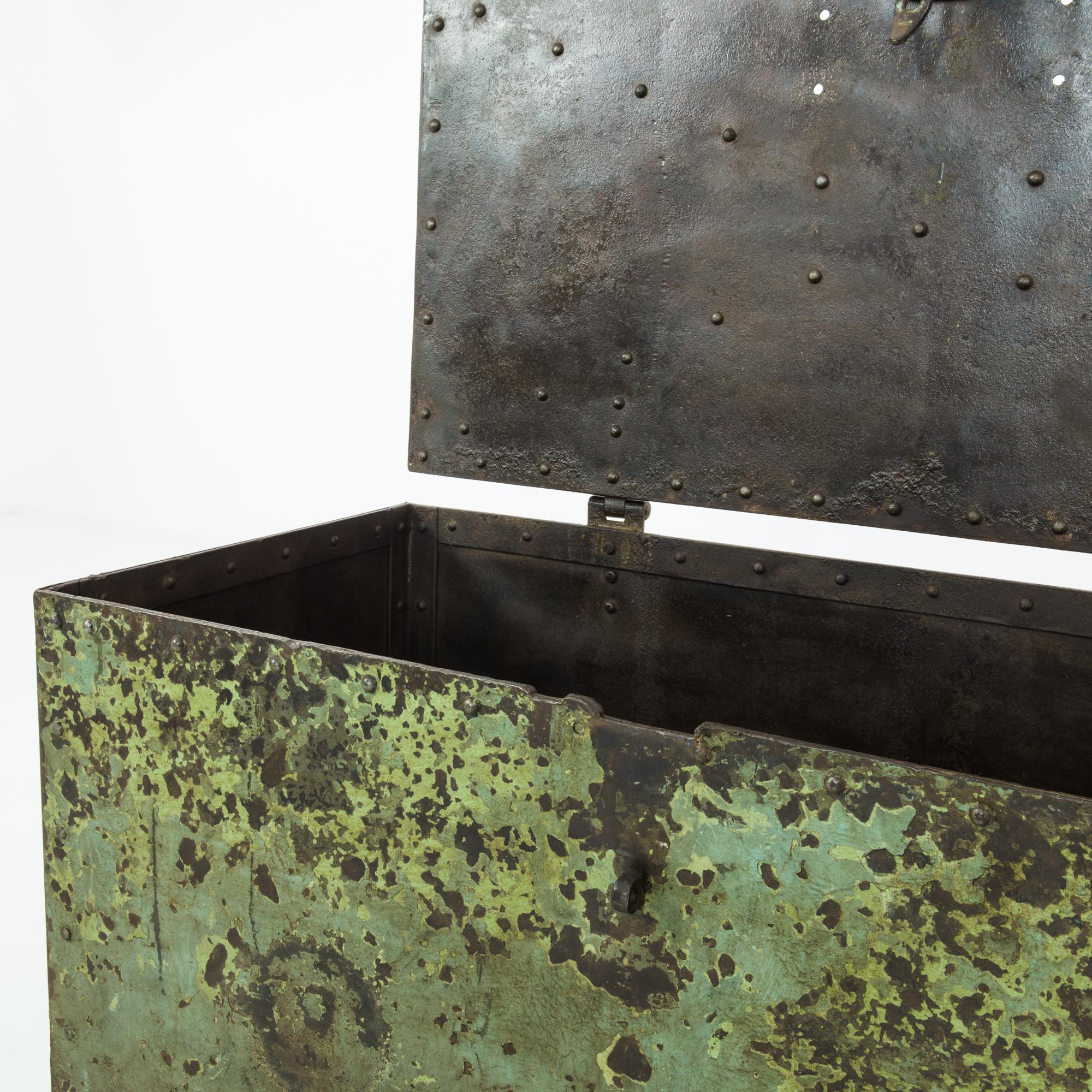 Vintage Czech Metal Trunk 1