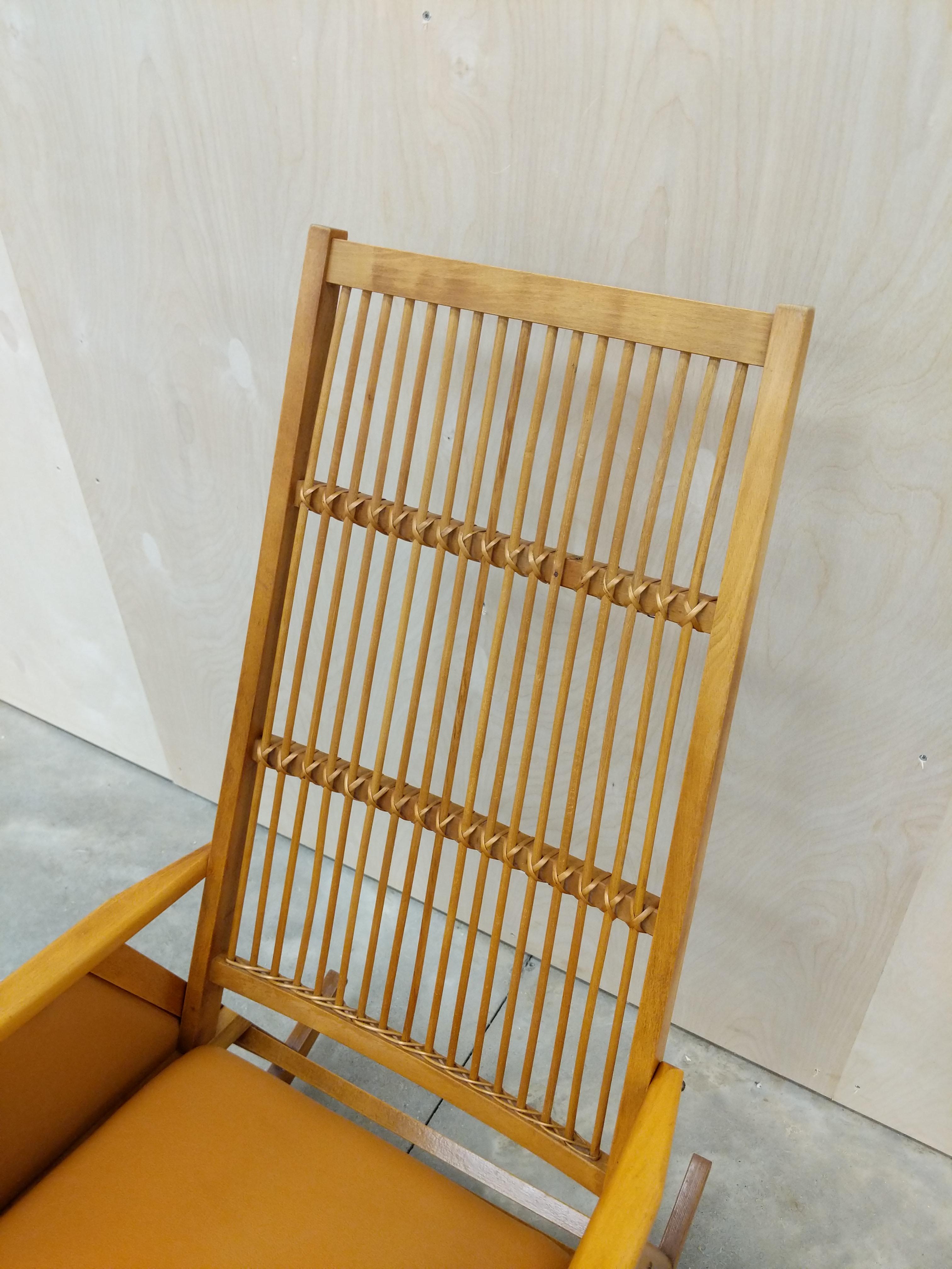 Vintage Czech Mid Century Rocking Chair For Sale 1