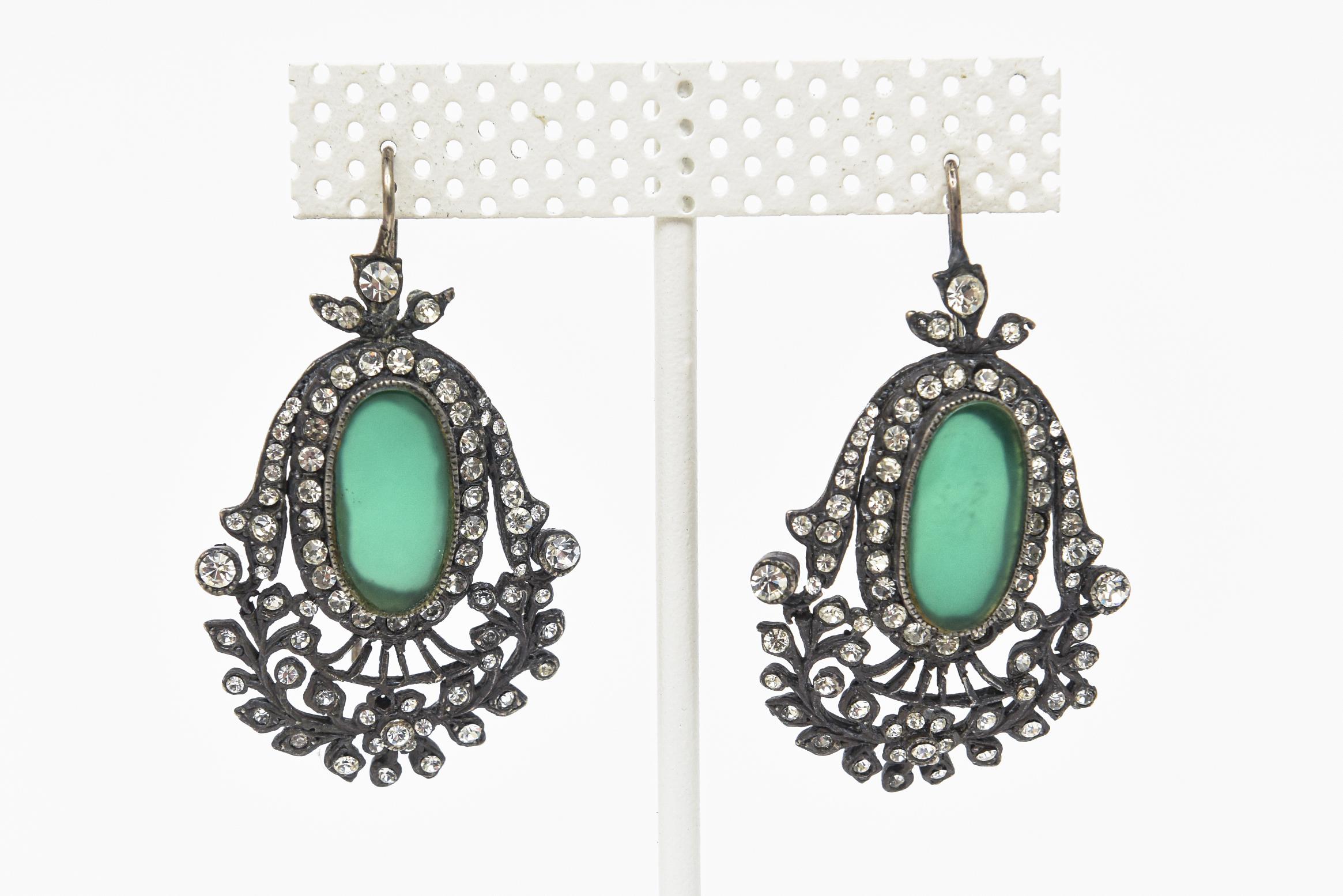 Vintage Czech Rhinestone, Rhodium, Silver, Green Glass Dangle Pierced Earrings For Sale 5