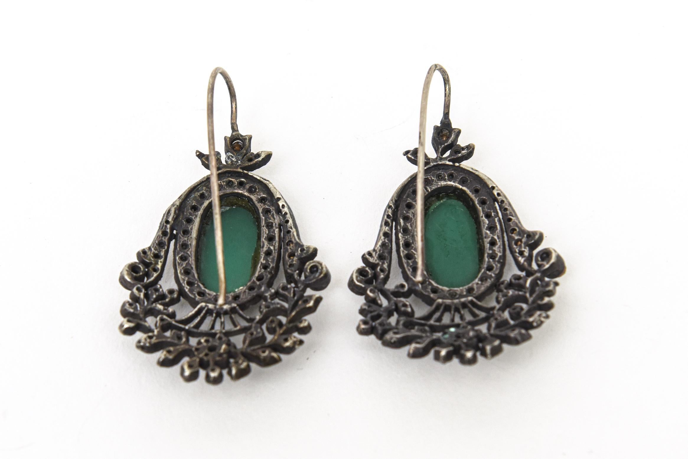 Vintage Czech Rhinestone, Rhodium, Silver, Green Glass Dangle Pierced Earrings For Sale 3