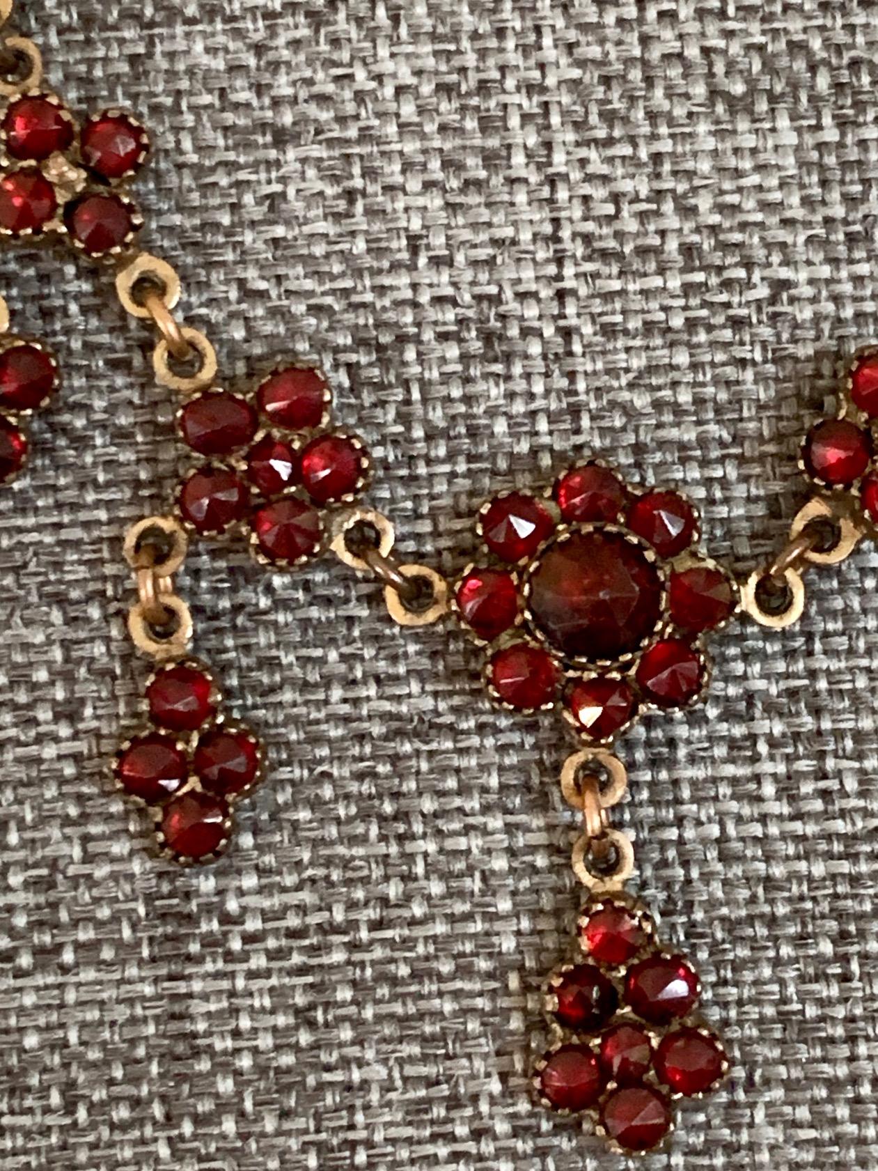 Vintage Czechoslovakian Garnet Long Gold Washed Gold Filled Necklace In Good Condition In St. Louis Park, MN