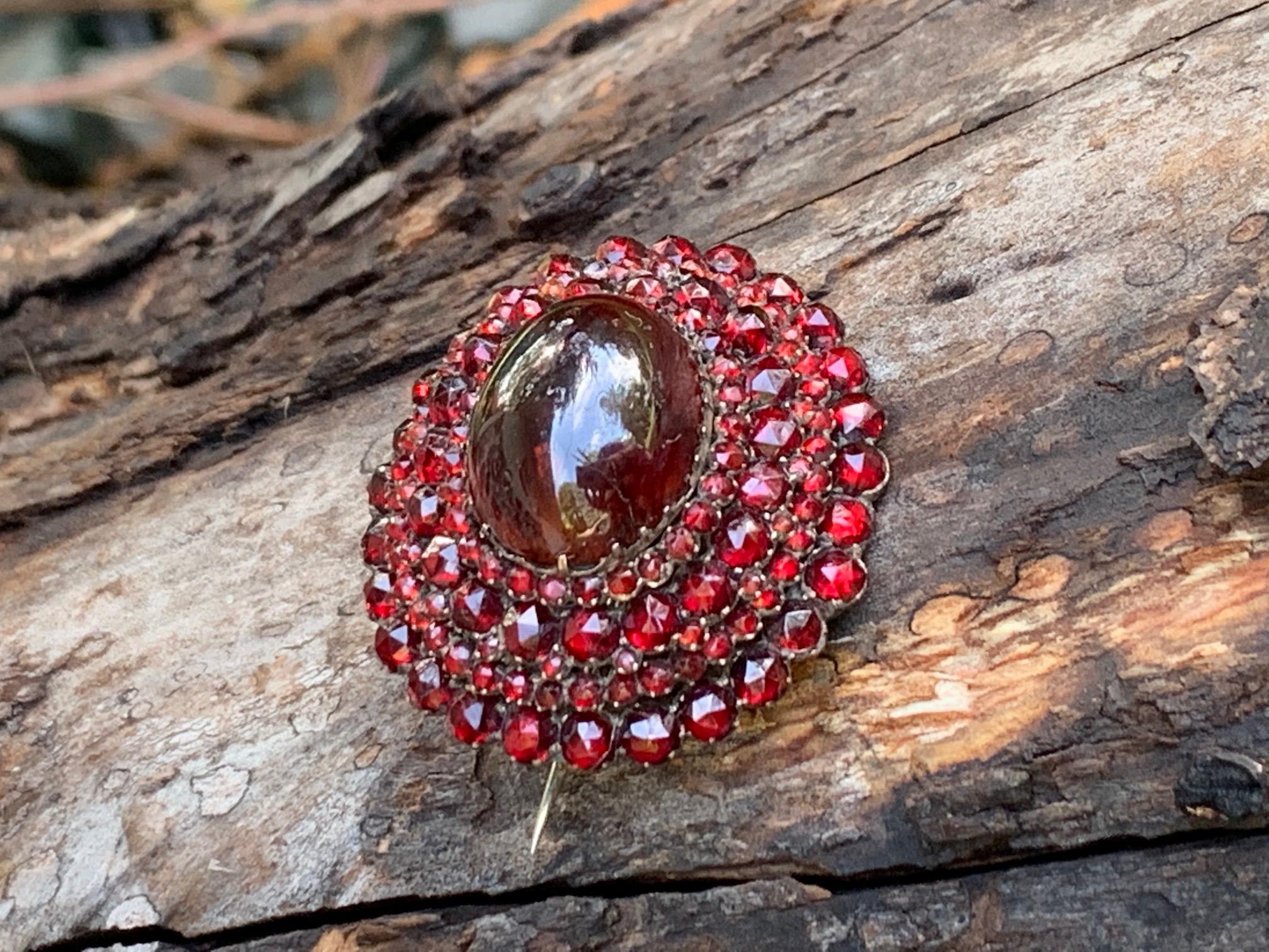 Vintage Czechoslovakian Garnet Gold Wash over Silver Brooch Pin In Good Condition In St. Louis Park, MN